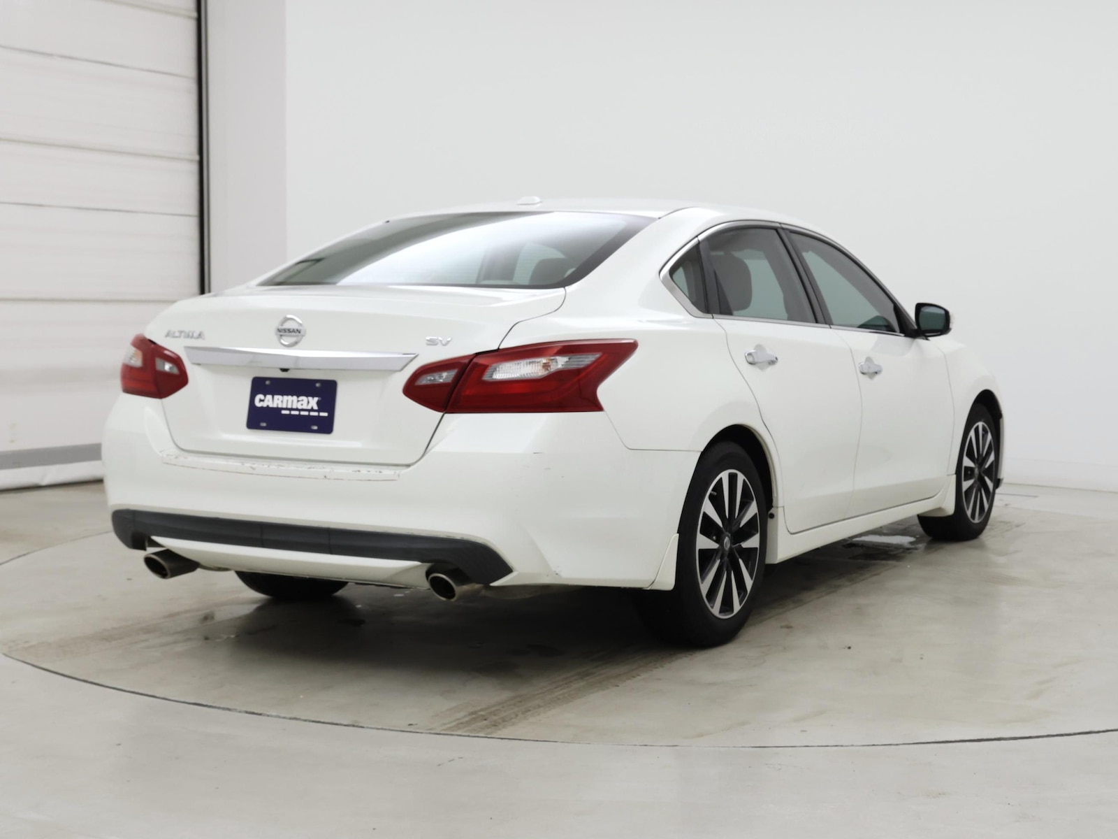 2018 Nissan Altima SV - Photo 9