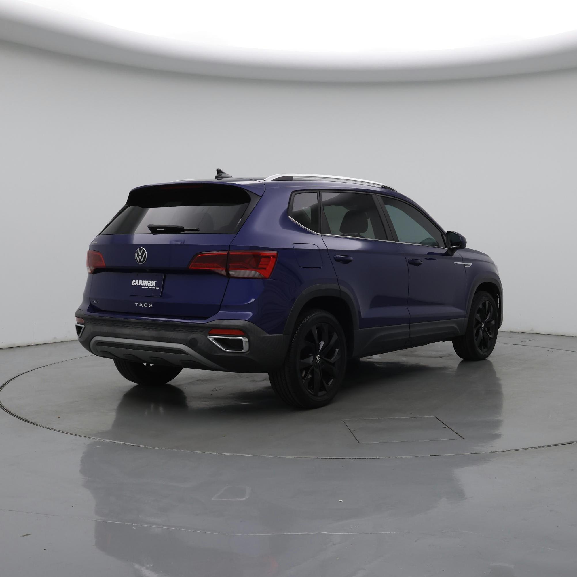 Thumbnail: 2022 Volkswagen Taos - 8
