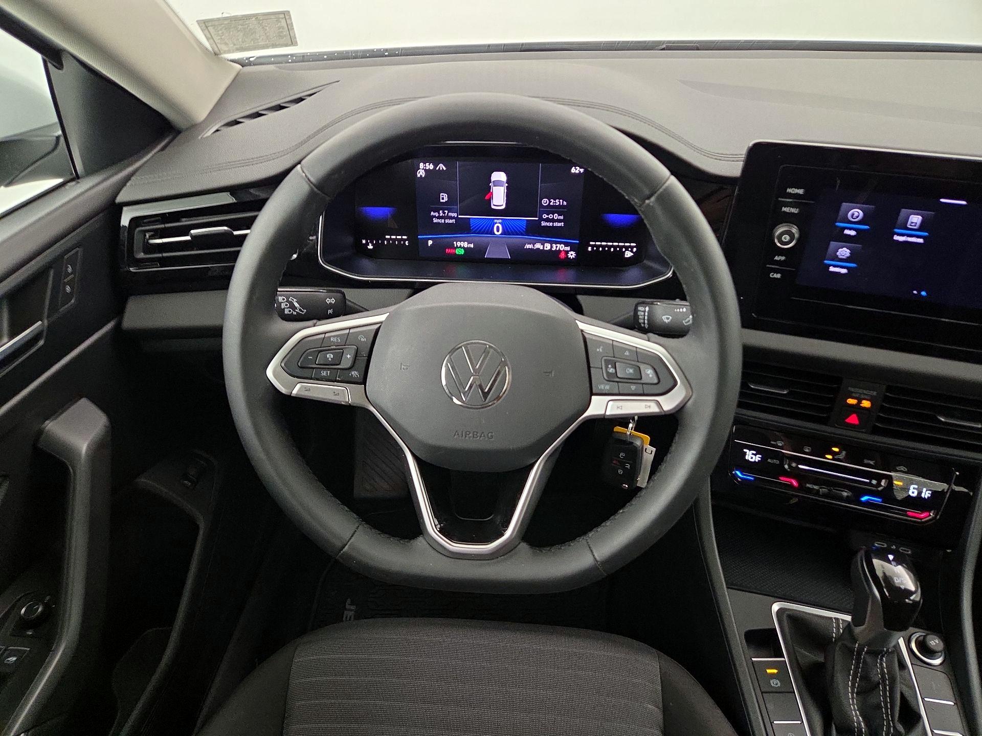 Thumbnail: 2025 Volkswagen Jetta - 10