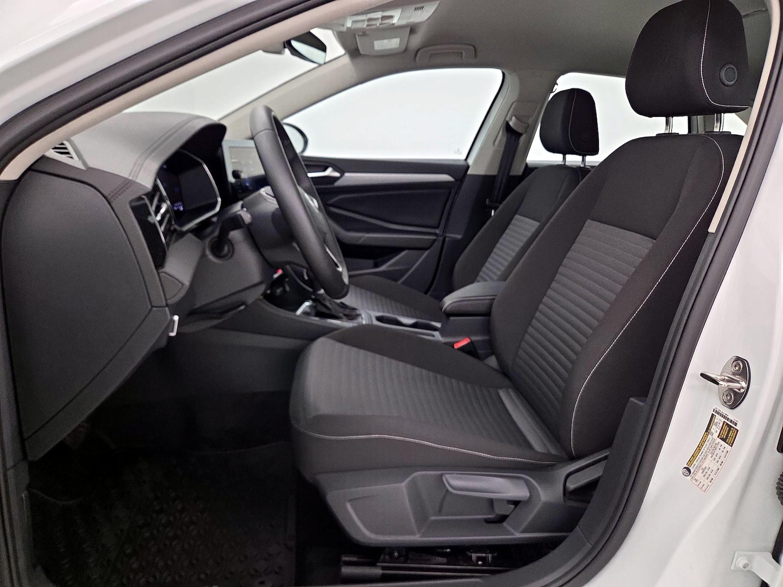 2025 Volkswagen Jetta S - Photo 12