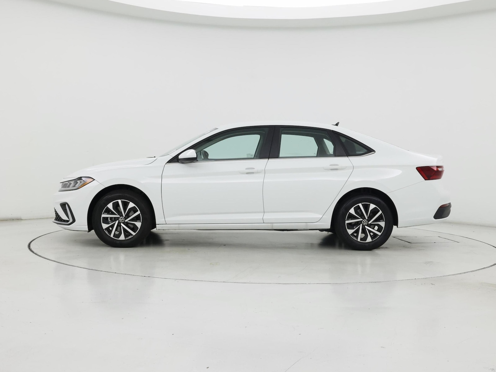 2025 Volkswagen Jetta S - Photo 4
