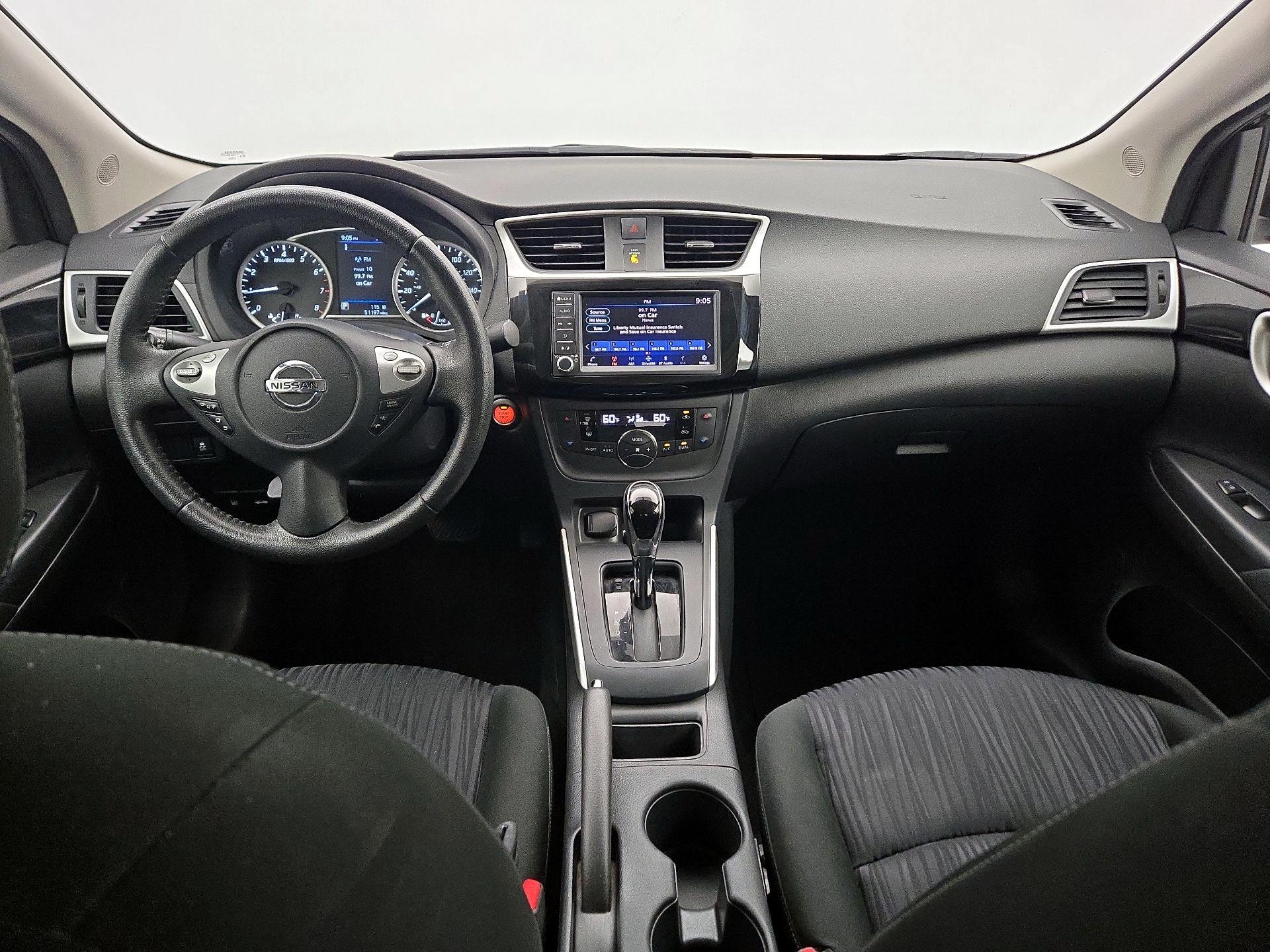 Thumbnail: 2019 Nissan Sentra - 9