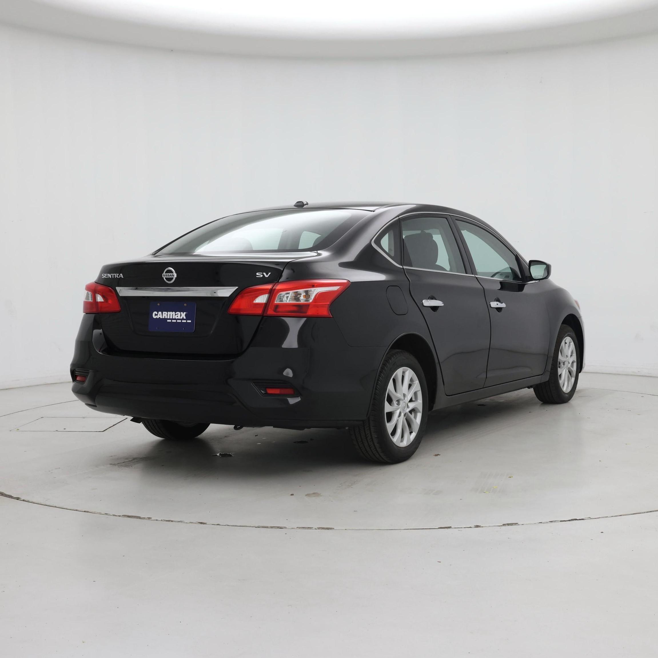 Thumbnail: 2019 Nissan Sentra - 8