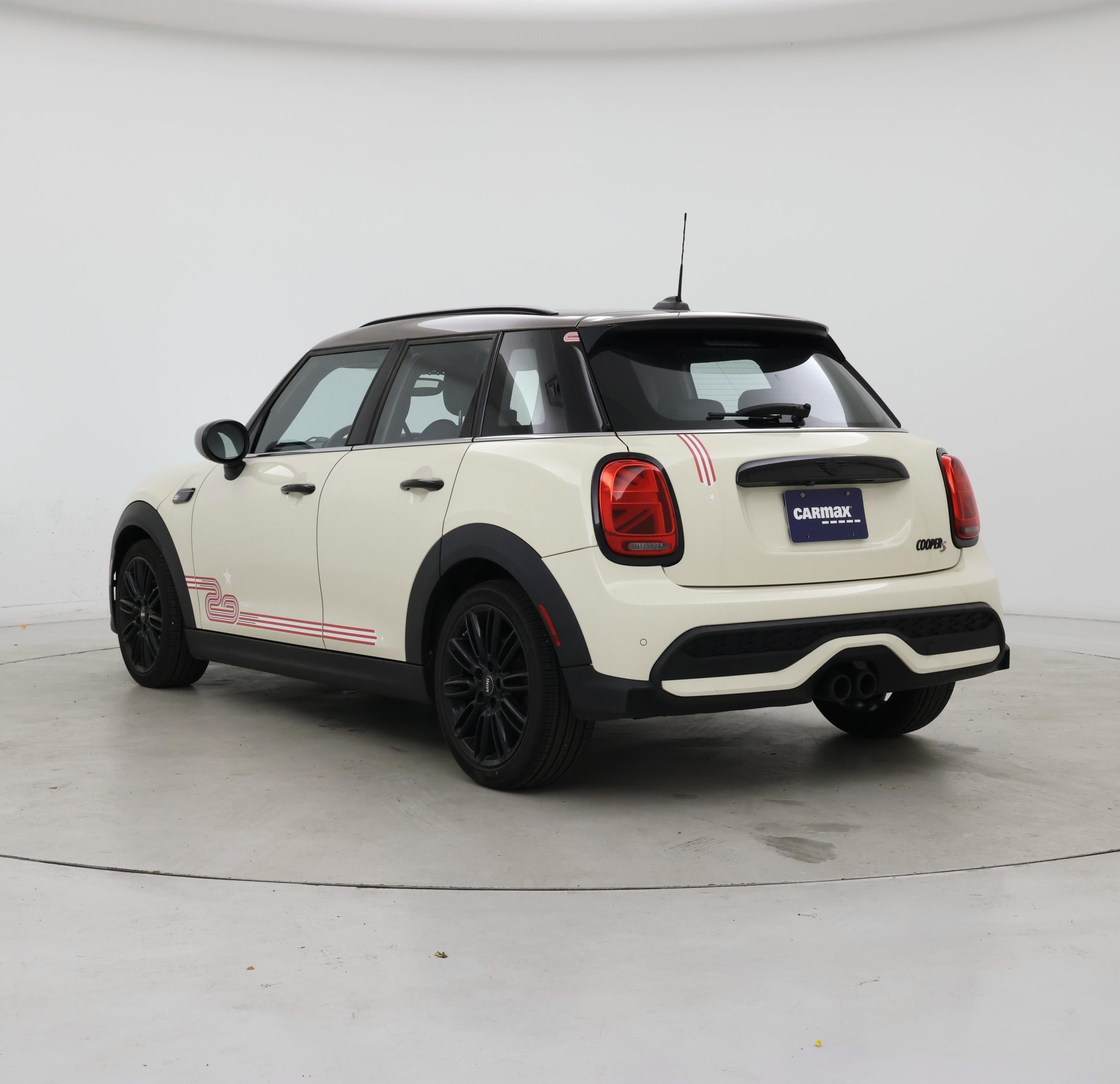 Thumbnail: 2023 MINI Cooper Hardtop - 2