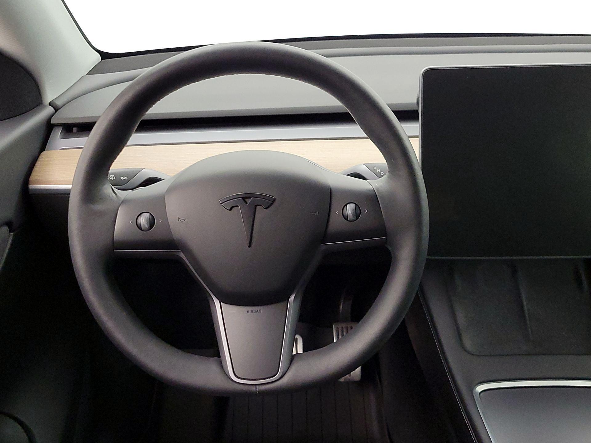 Thumbnail: 2021 Tesla Model Y - 10