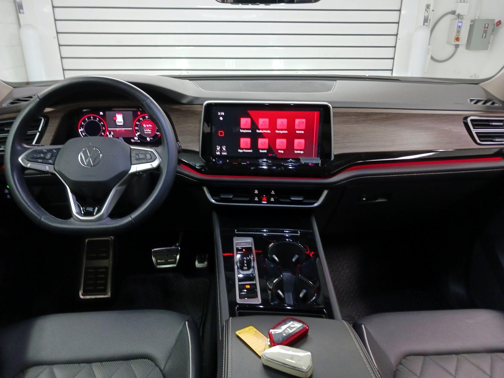 Thumbnail: 2025 Volkswagen Atlas - 8