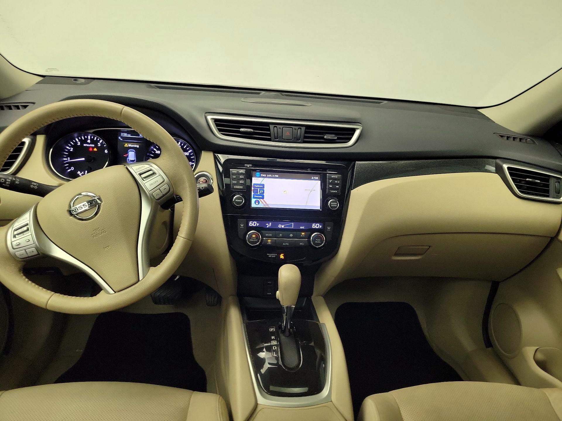 Thumbnail: 2015 Nissan Rogue - 9