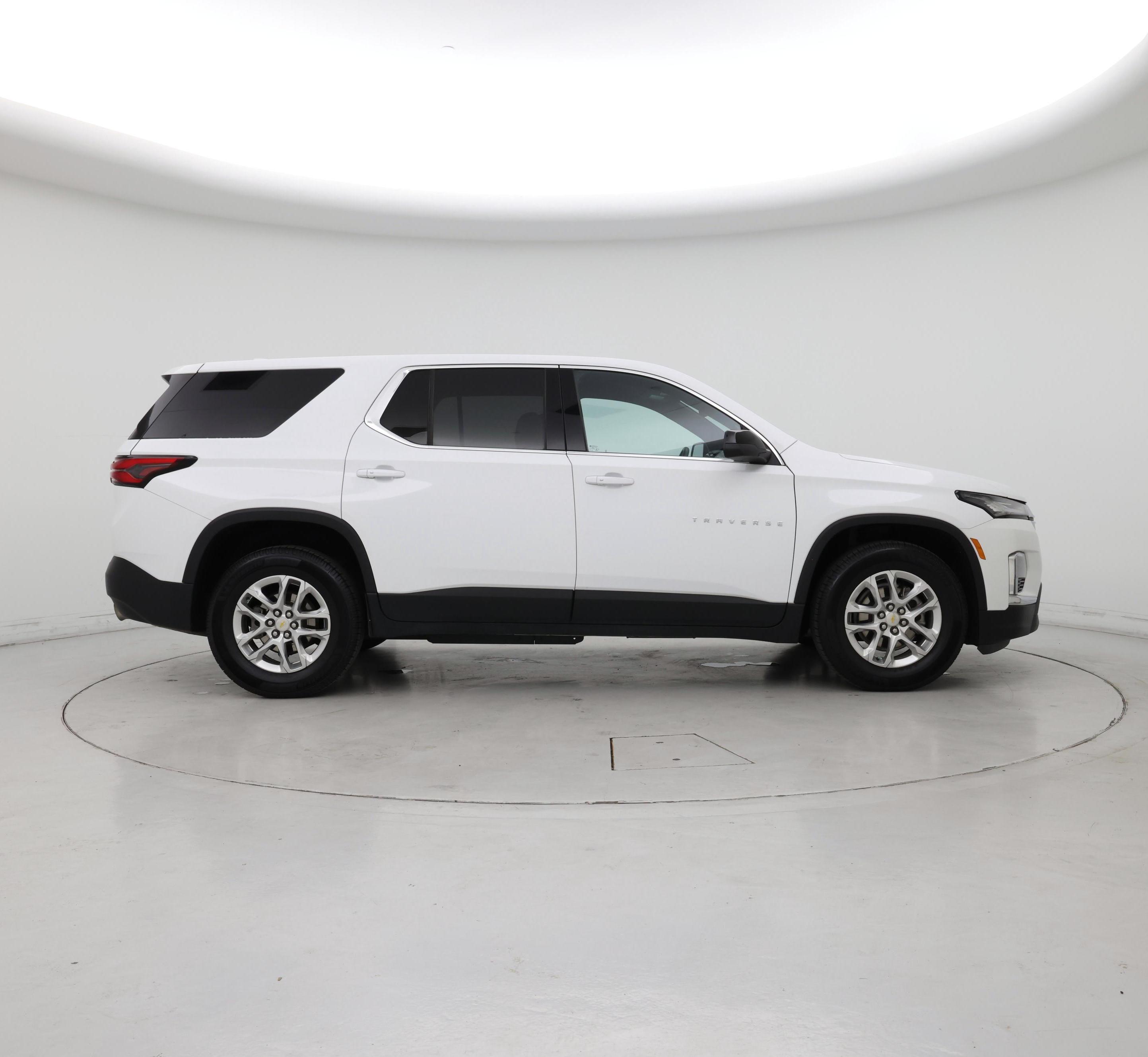 Thumbnail: 2022 Chevrolet Traverse - 7