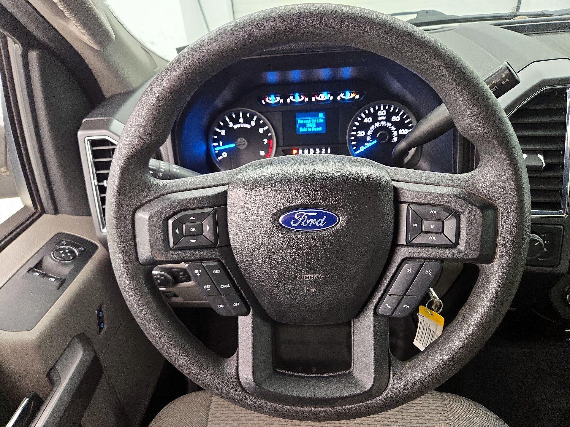 Thumbnail: 2016 Ford F-150 - 10