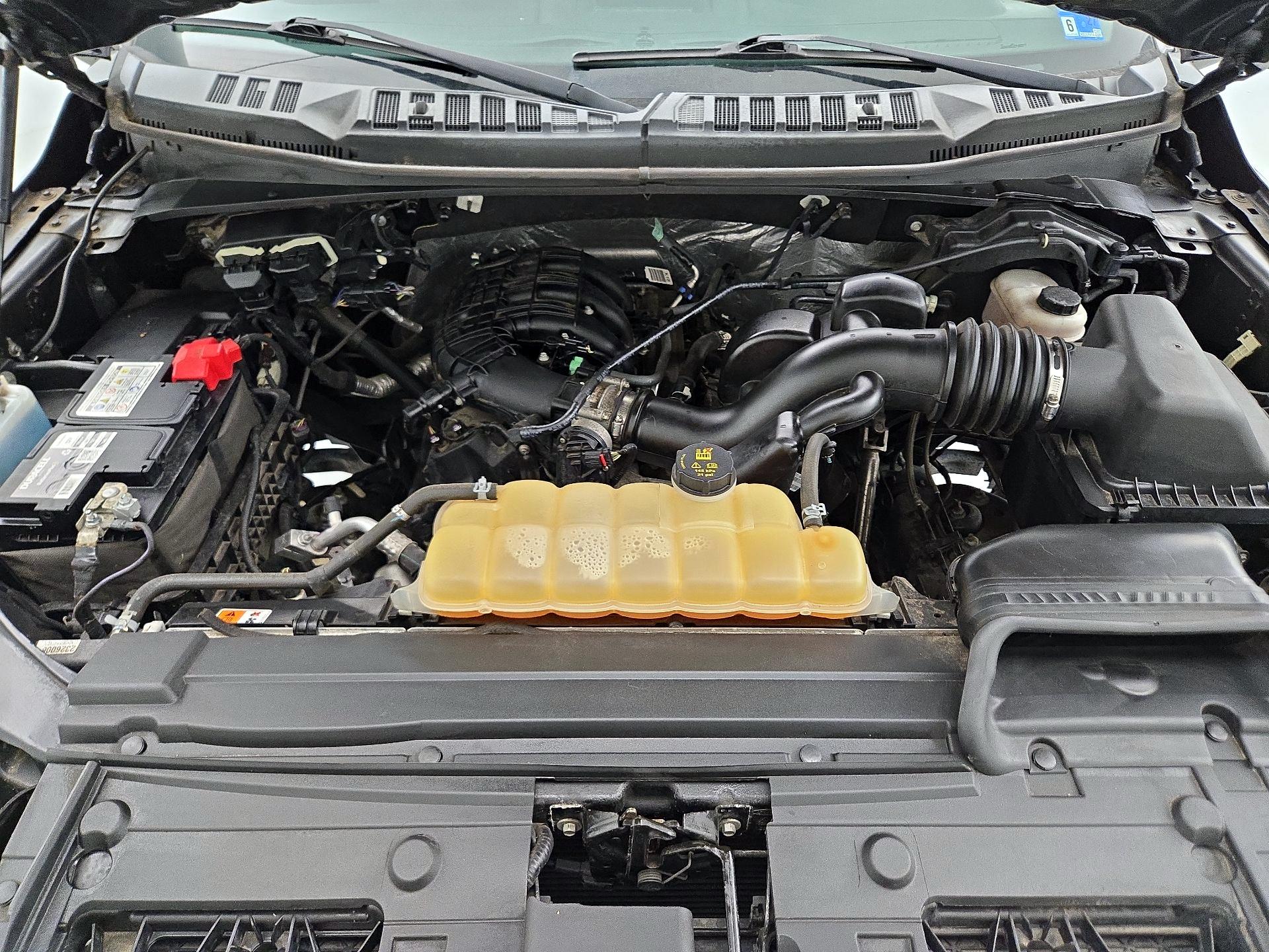 Thumbnail: 2016 Ford F-150 - 19