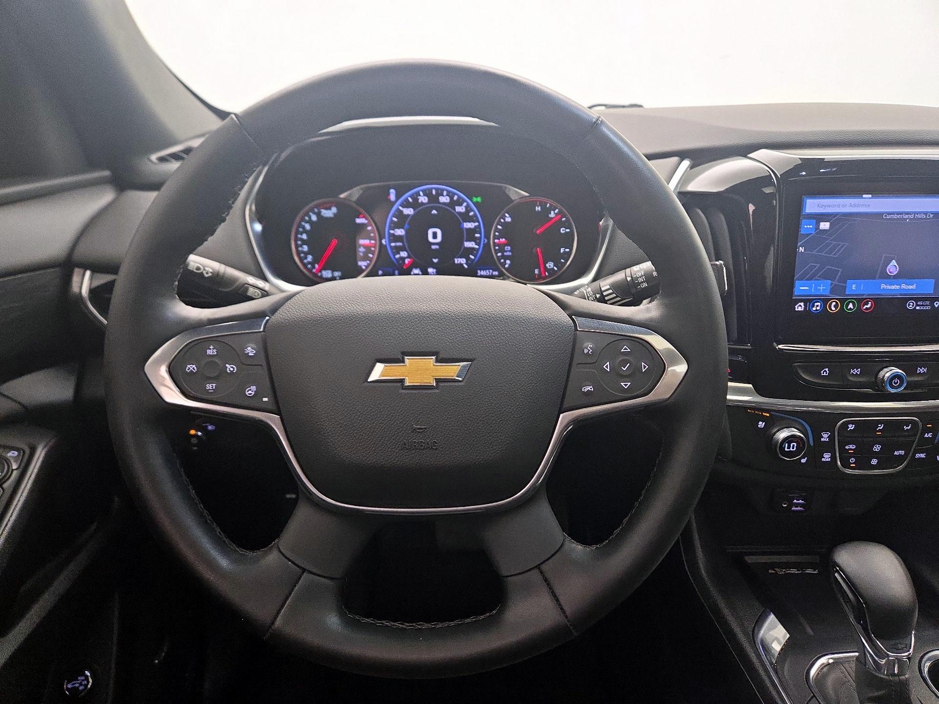 Thumbnail: 2023 Chevrolet Traverse - 10