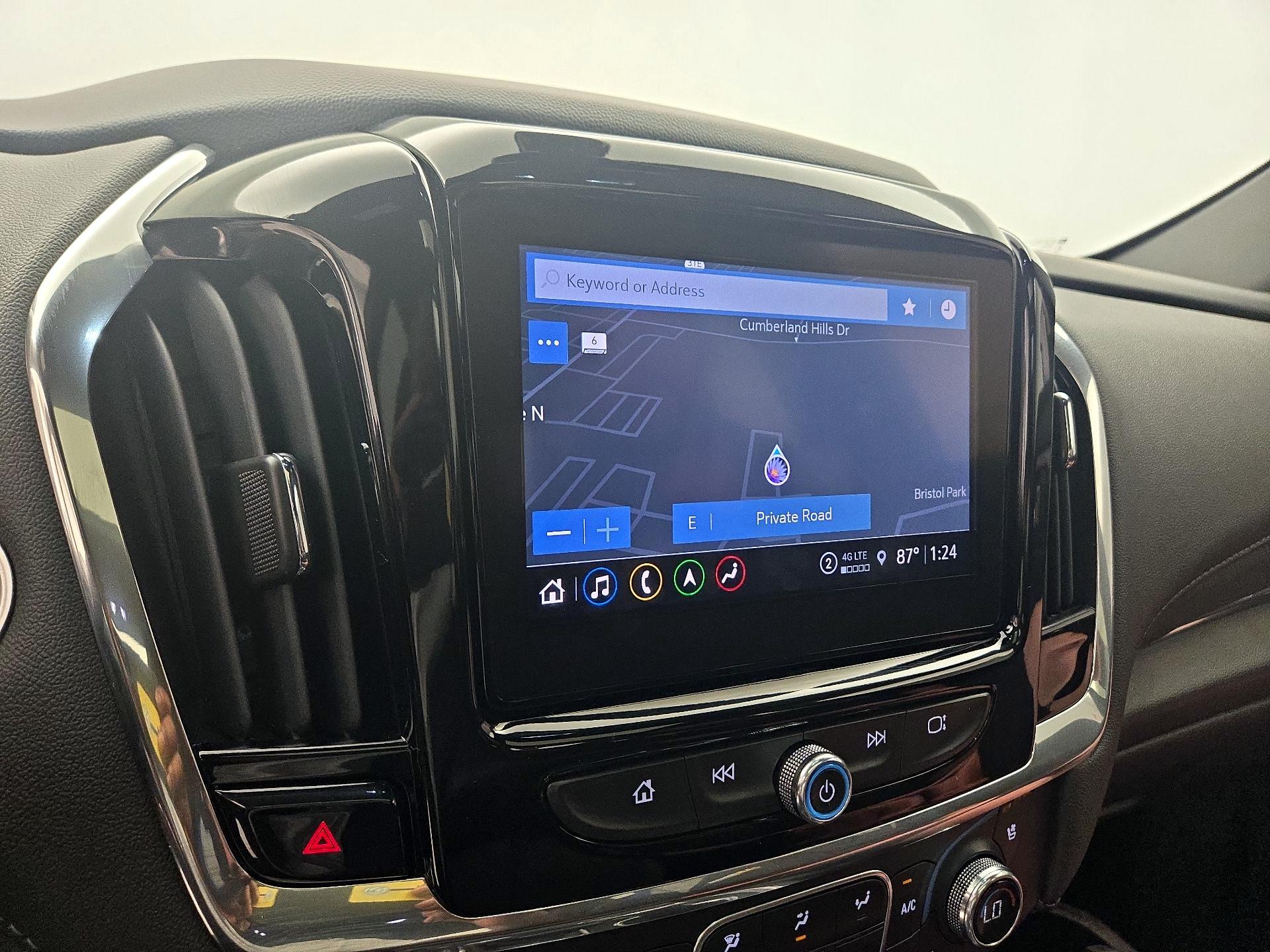 Thumbnail: 2023 Chevrolet Traverse - 14