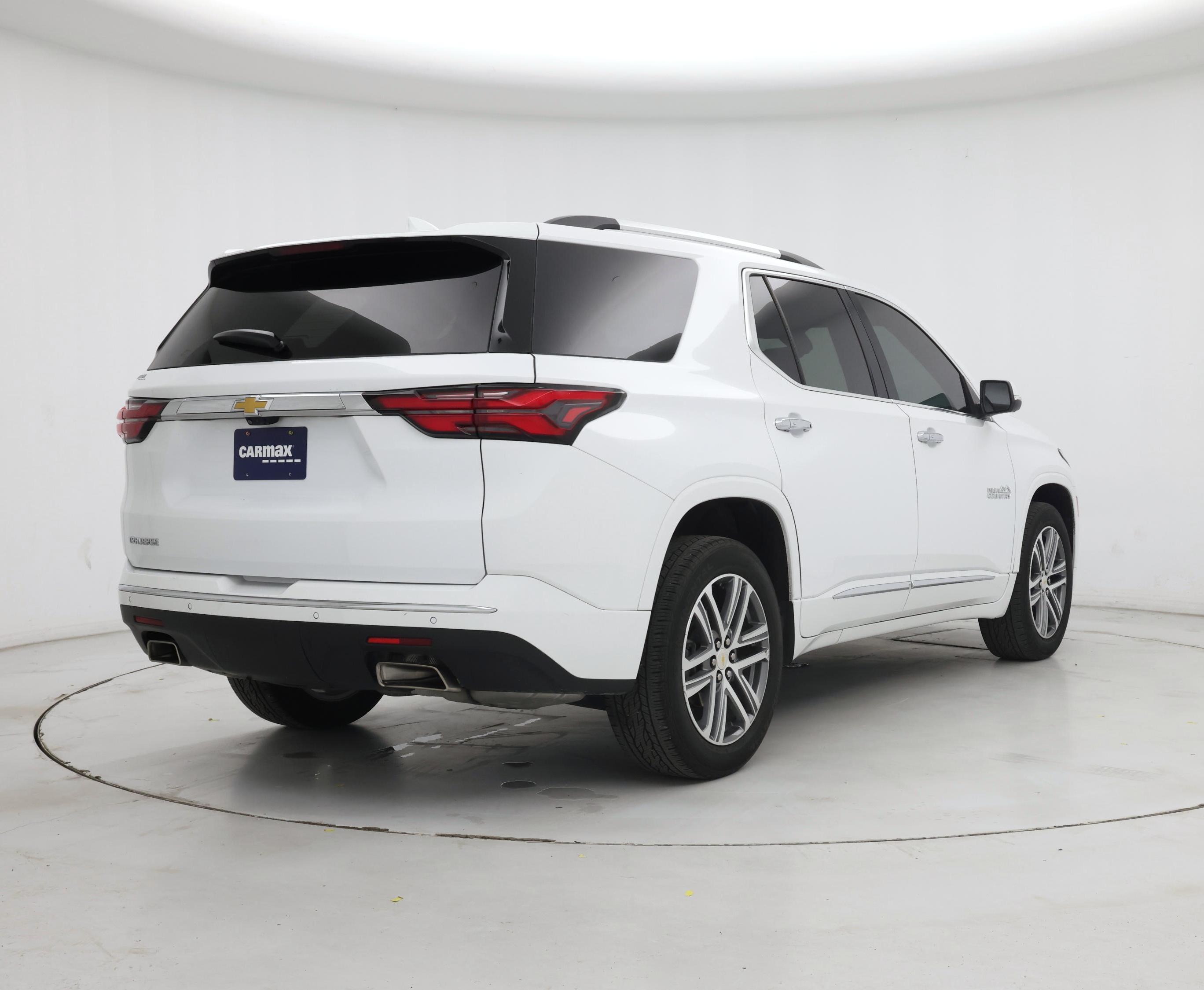 Thumbnail: 2023 Chevrolet Traverse - 8