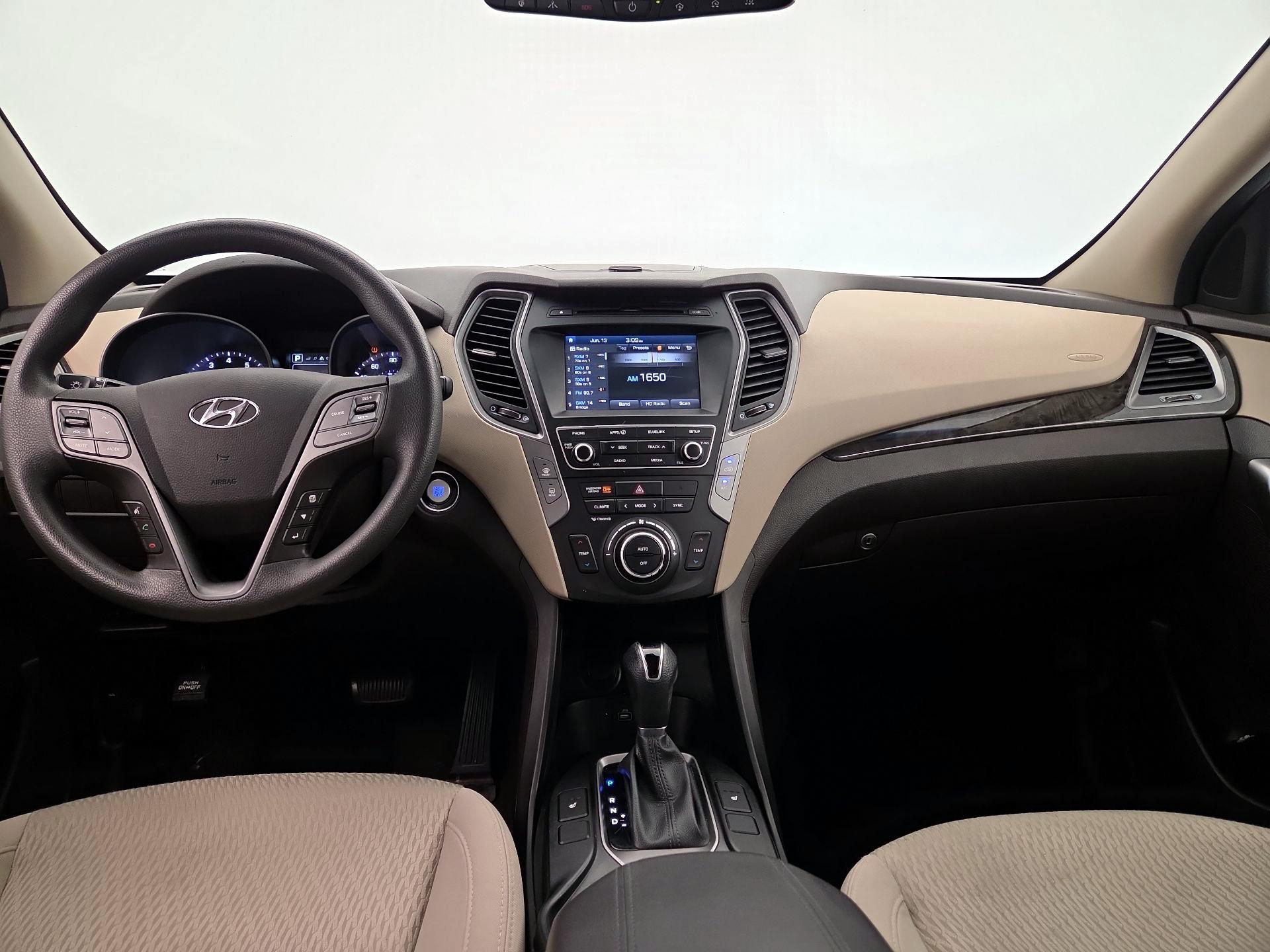 Thumbnail: 2018 Hyundai Santa Fe - 9