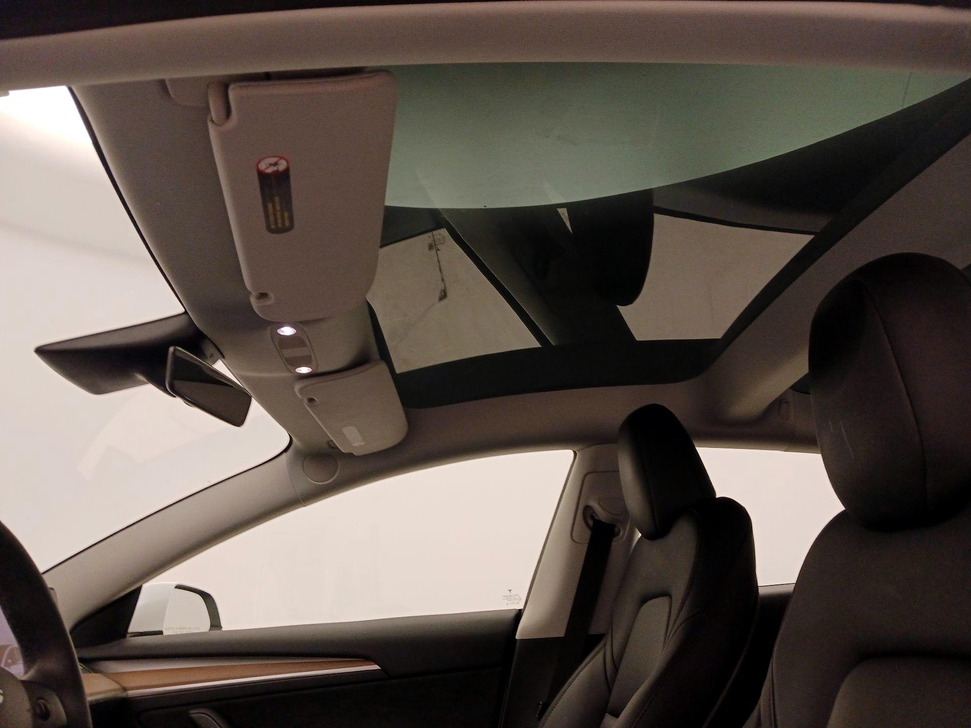 Thumbnail: 2023 Tesla Model 3 - 18