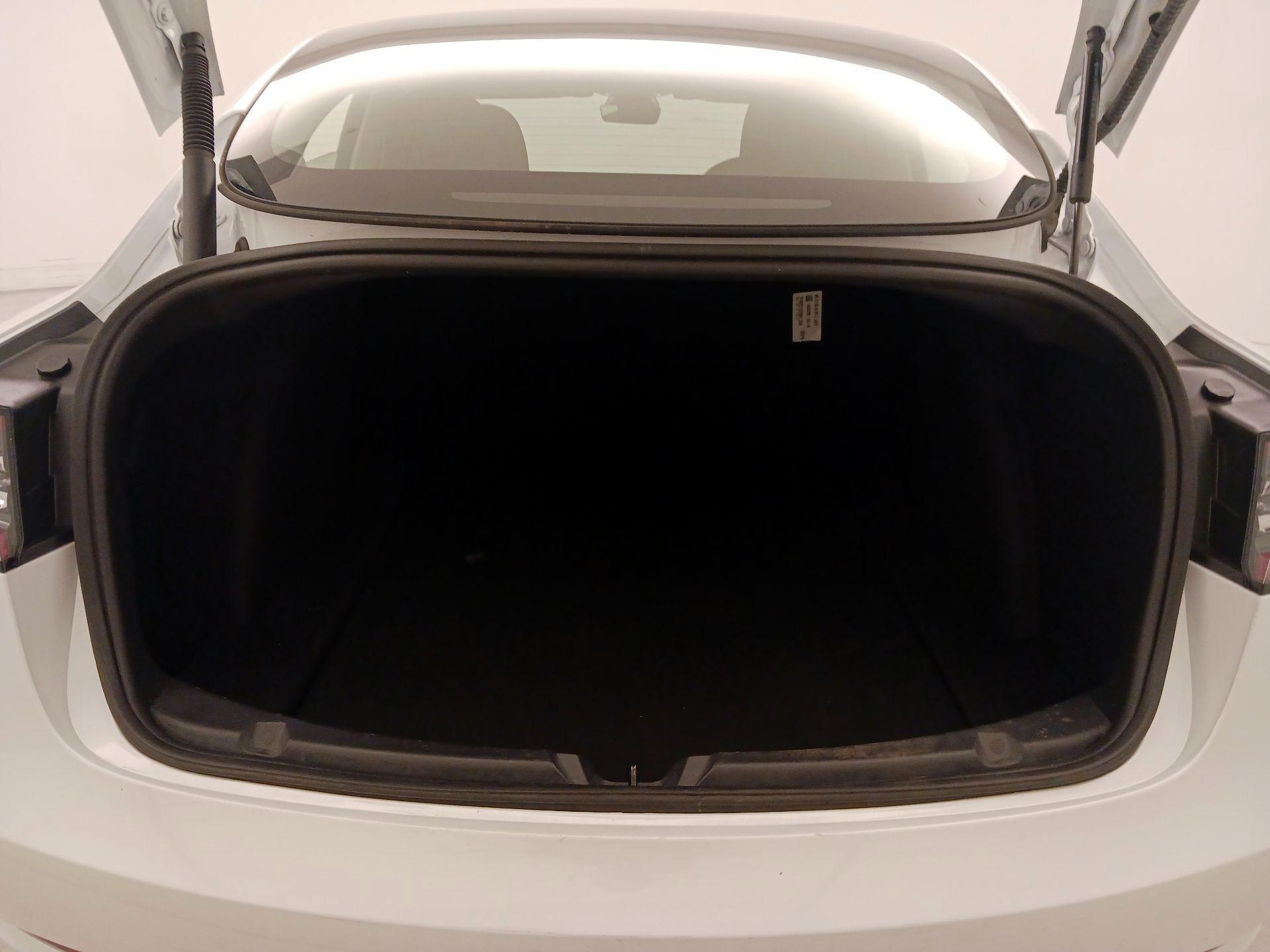 Thumbnail: 2023 Tesla Model 3 - 20