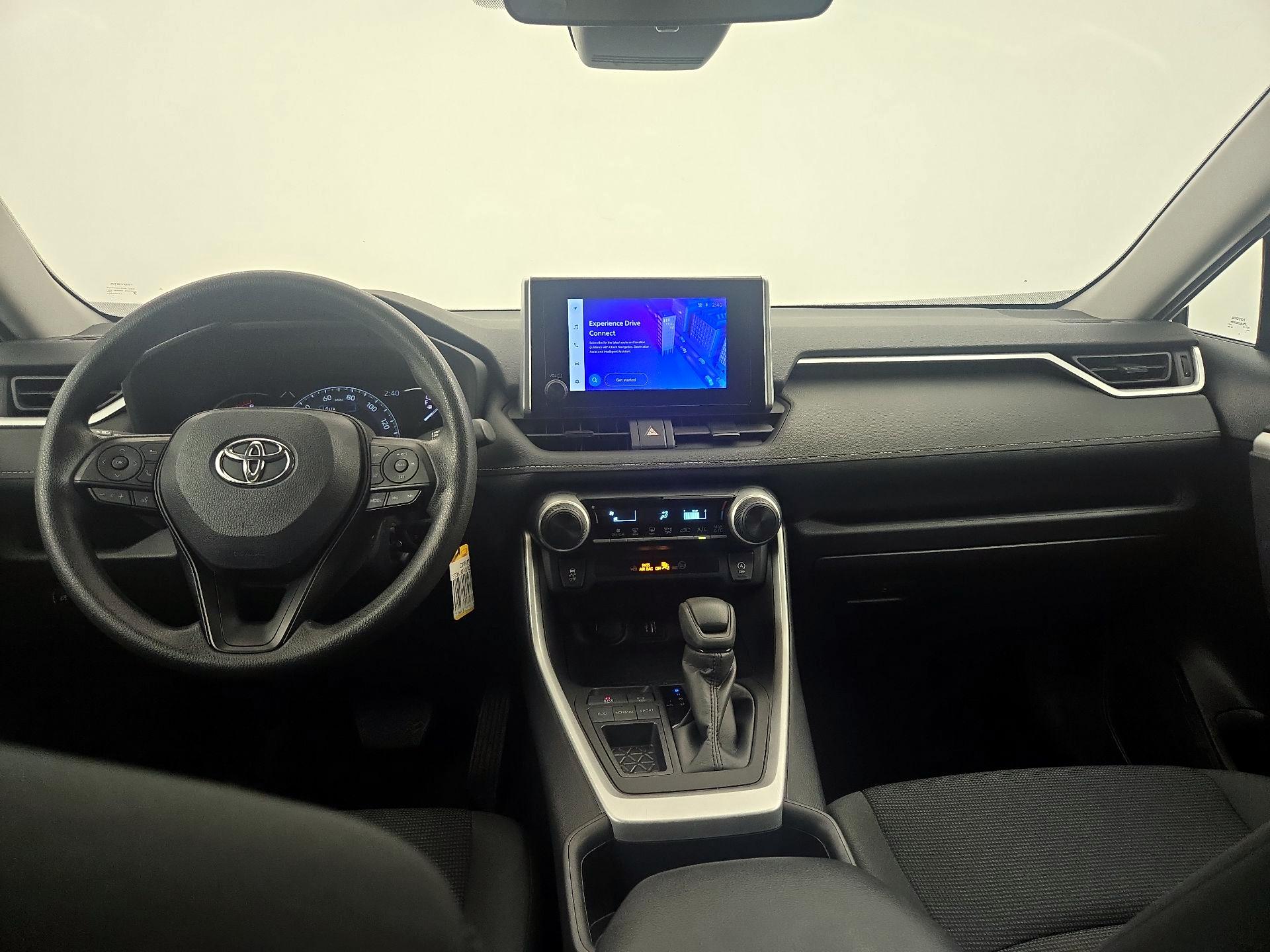 Thumbnail: 2024 Toyota RAV4 - 9