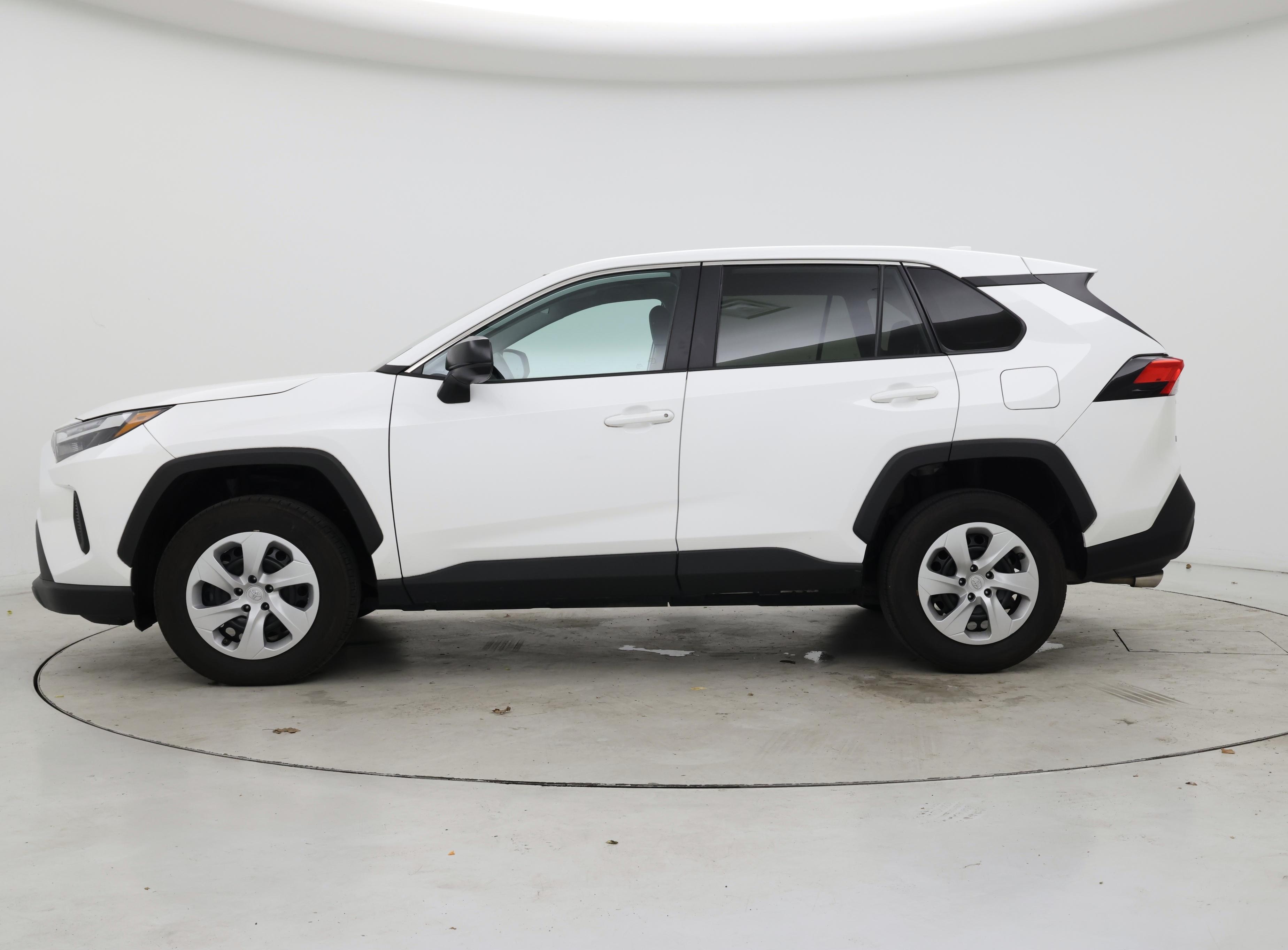 Thumbnail: 2024 Toyota RAV4 - 3