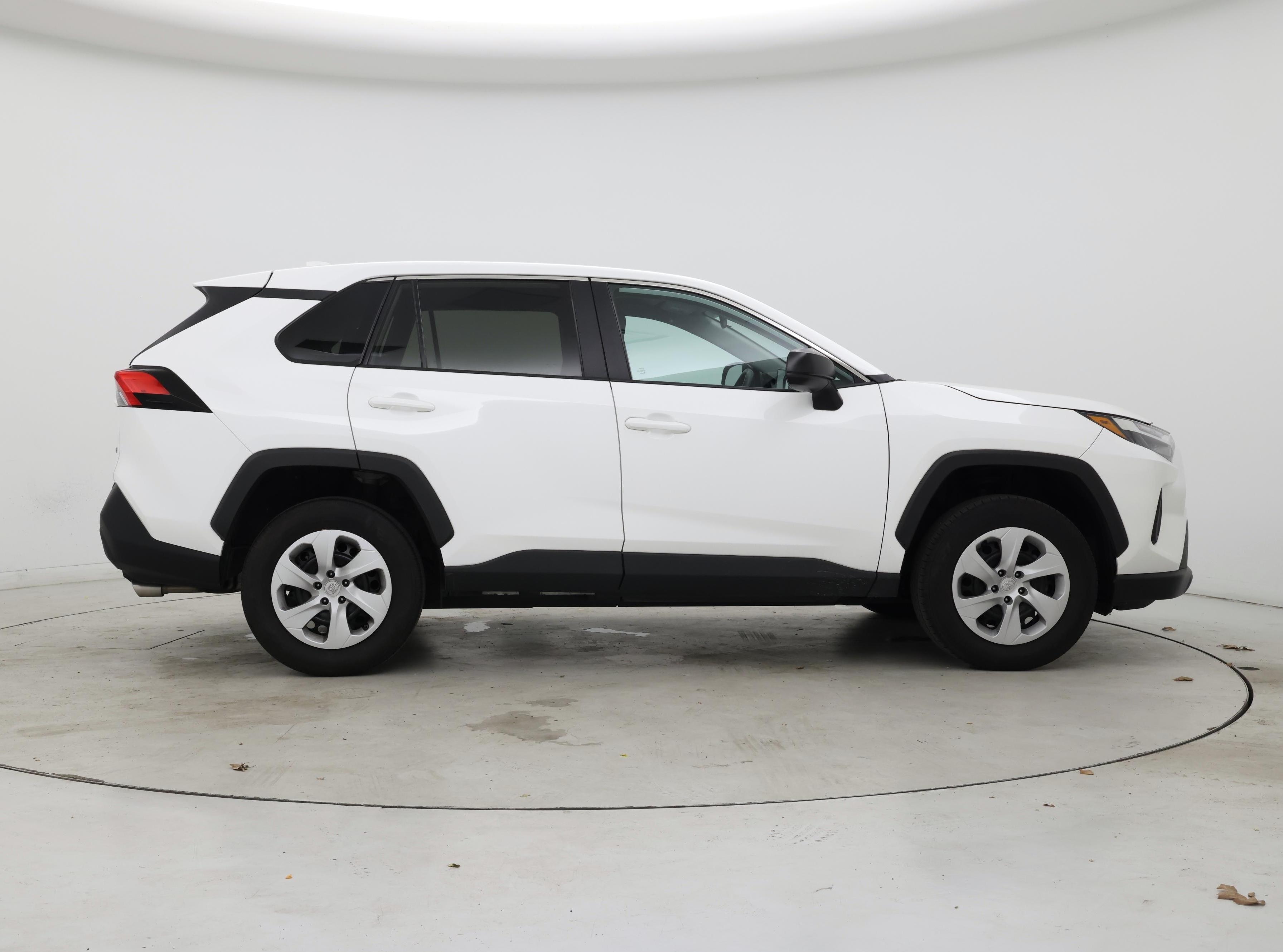 Thumbnail: 2024 Toyota RAV4 - 7