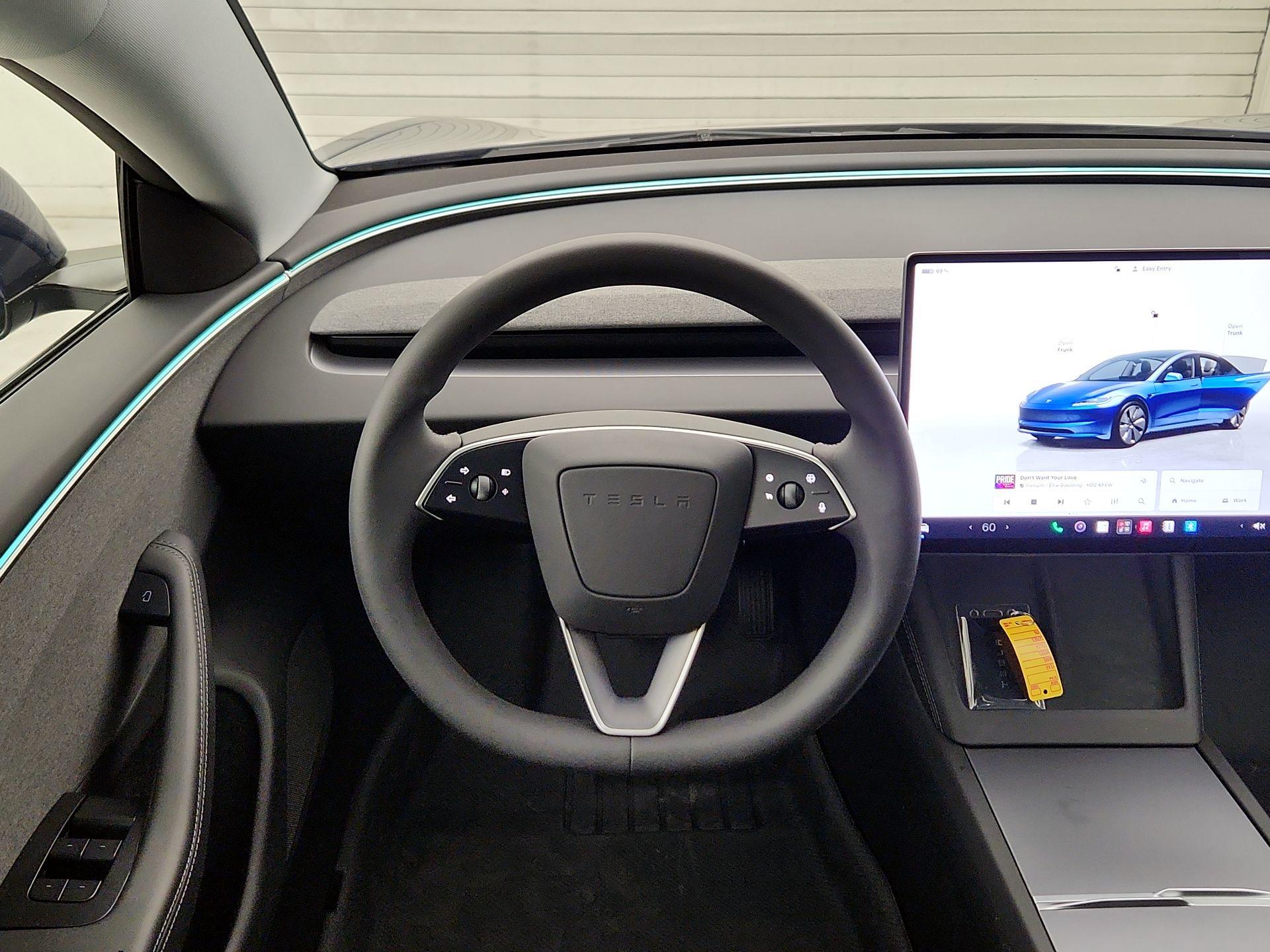 Thumbnail: 2024 Tesla Model 3 - 10