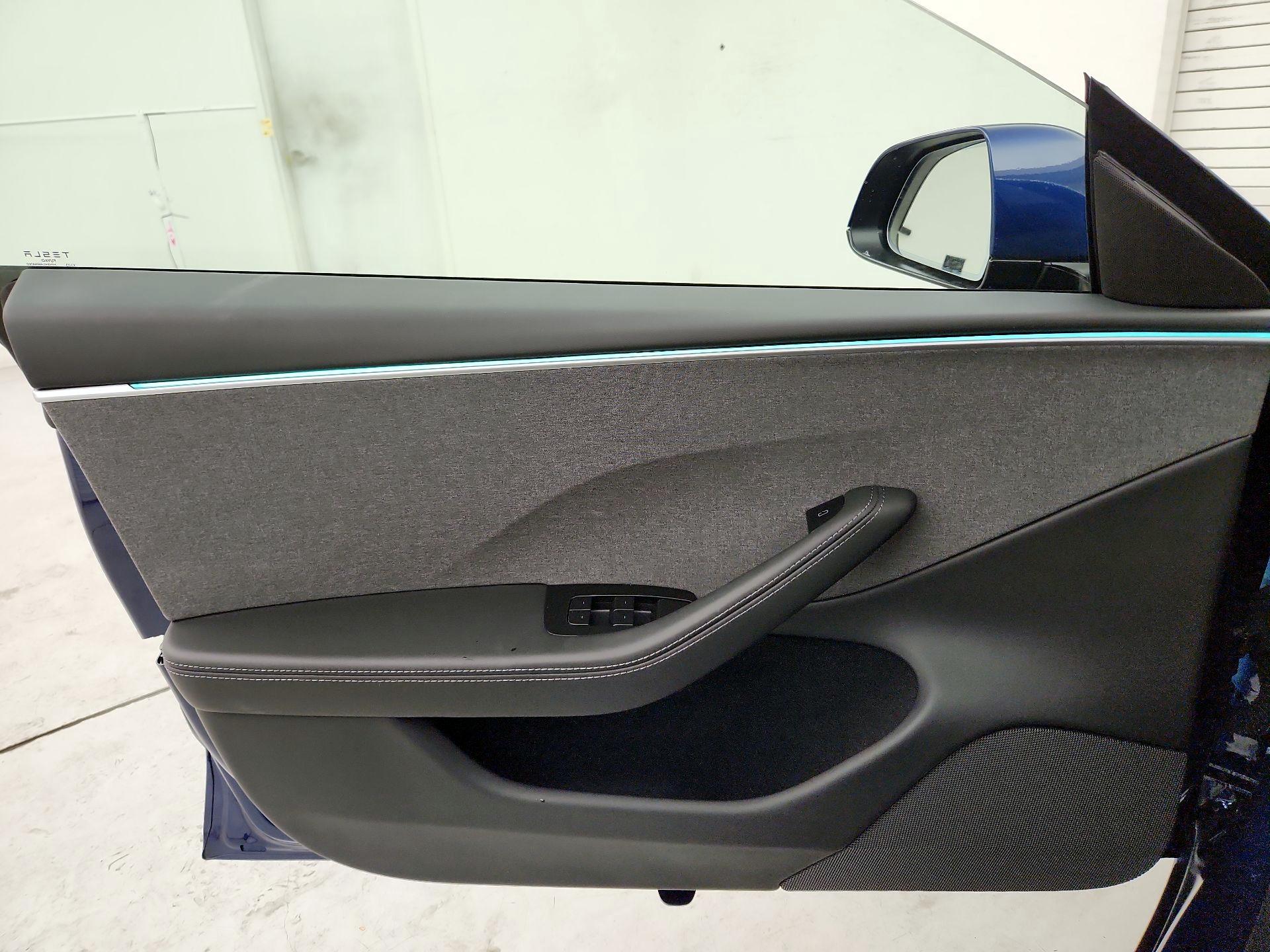 Thumbnail: 2024 Tesla Model 3 - 12