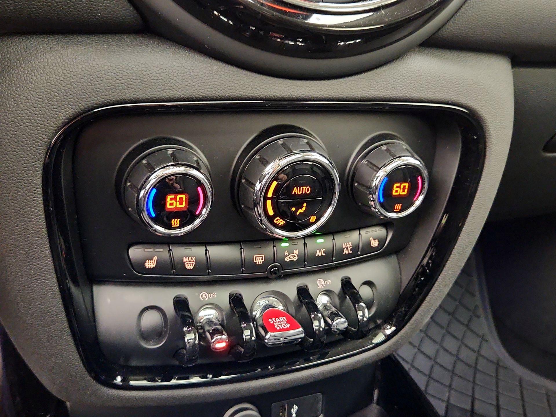Thumbnail: 2019 MINI Cooper Clubman - 16