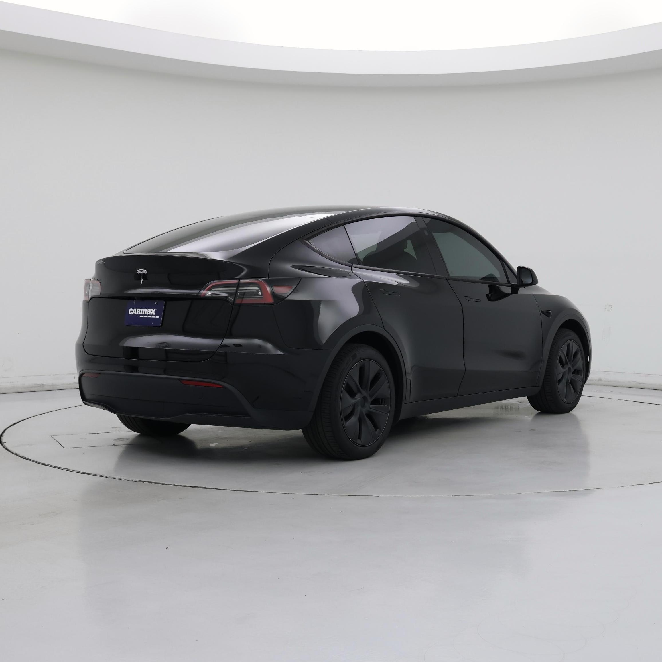 Thumbnail: 2025 Tesla Model Y - 8