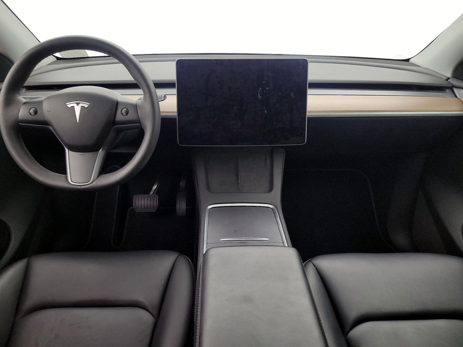 Thumbnail: 2023 Tesla Model Y - 9