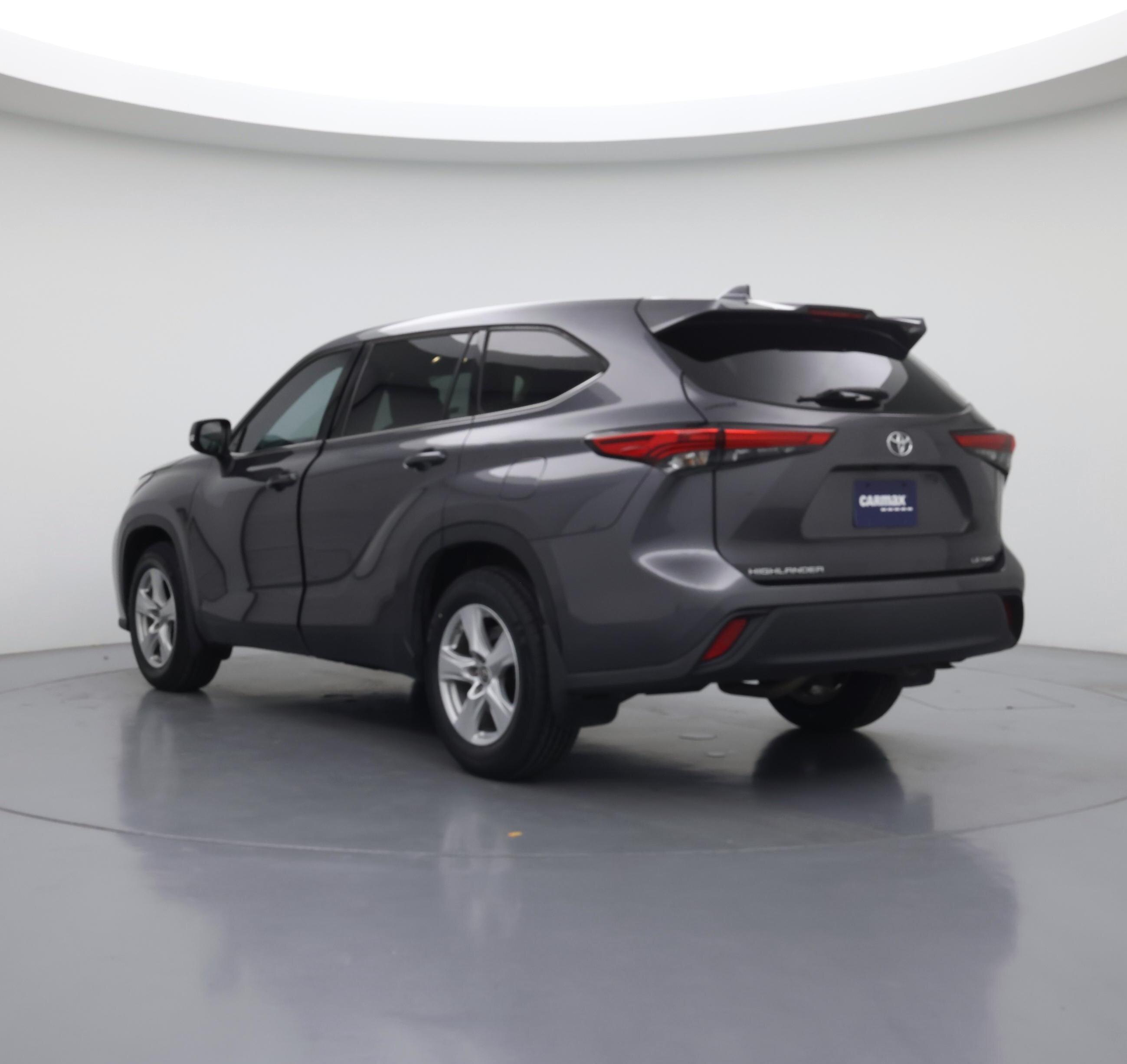 Thumbnail: 2021 Toyota Highlander - 2