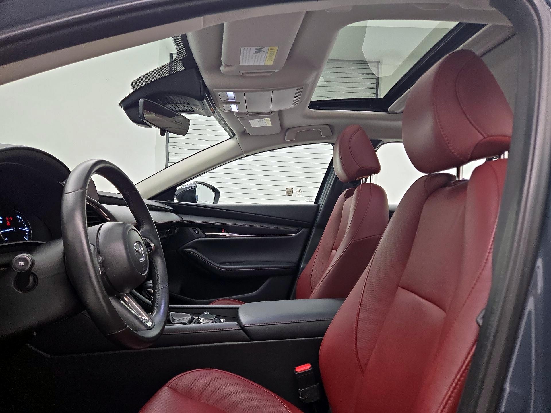 Thumbnail: 2024 Mazda Mazda3 - 18