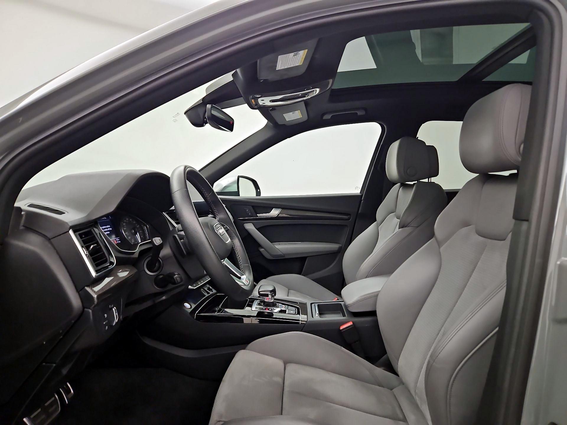 Thumbnail: 2022 Audi SQ5 - 19