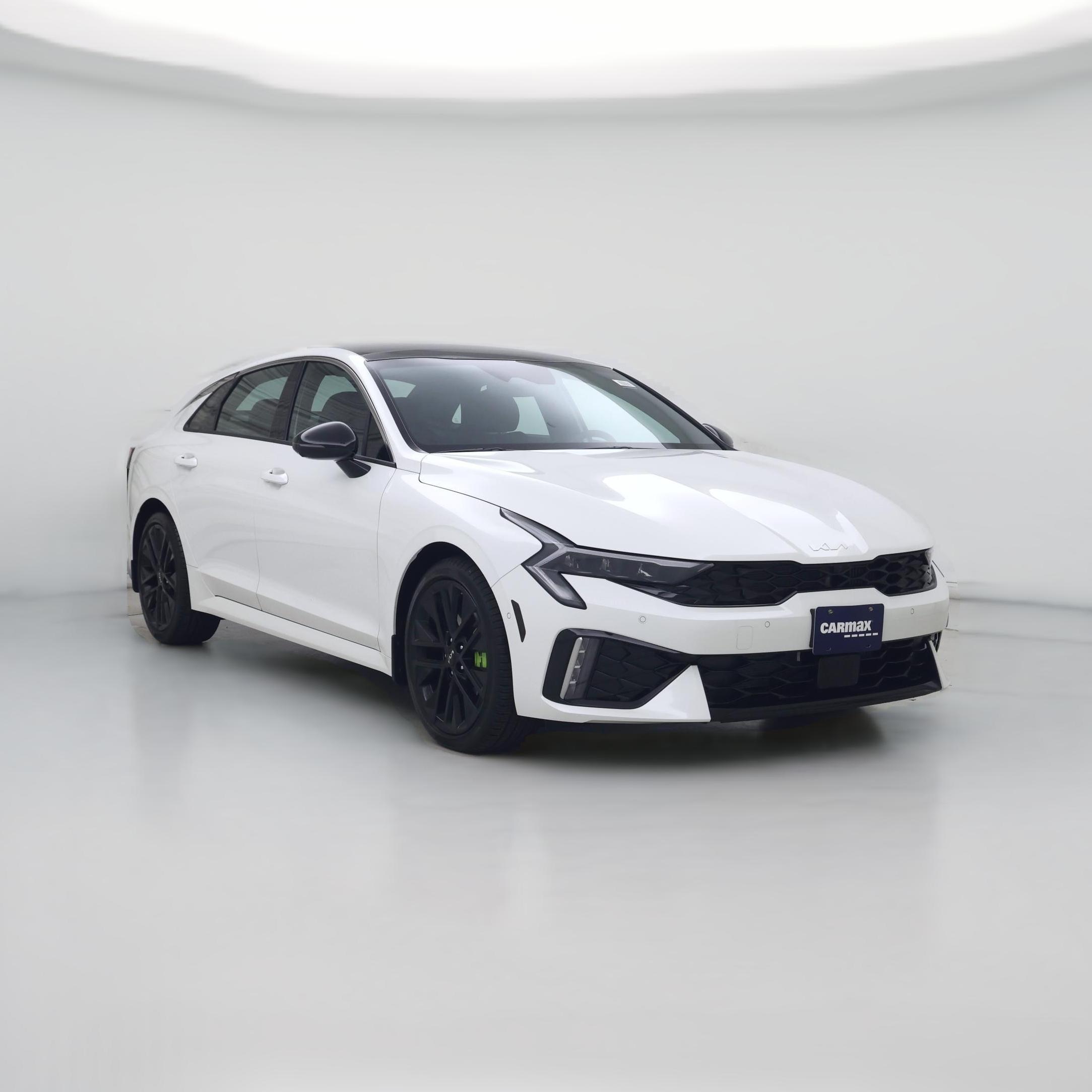 Thumbnail: 2025 Kia K5 - 1