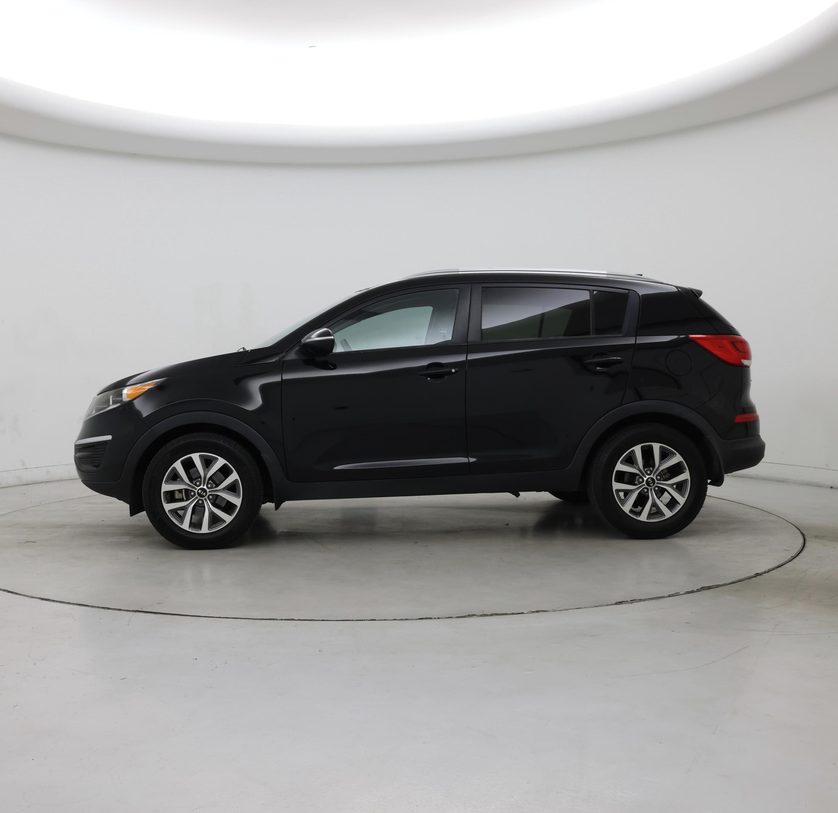 Thumbnail: 2014 Kia Sportage - 3