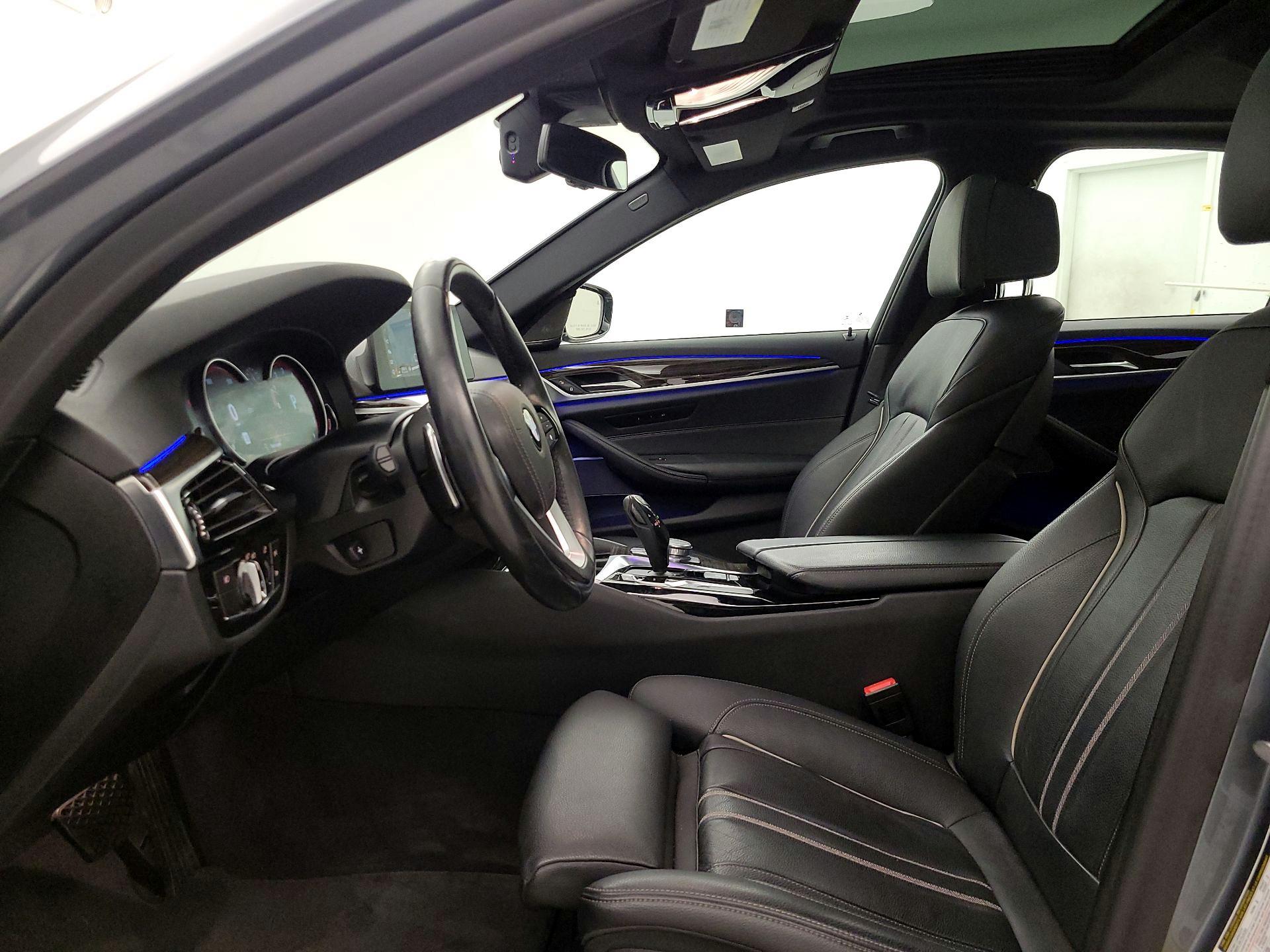 Thumbnail: 2018 BMW 5 Series - 11