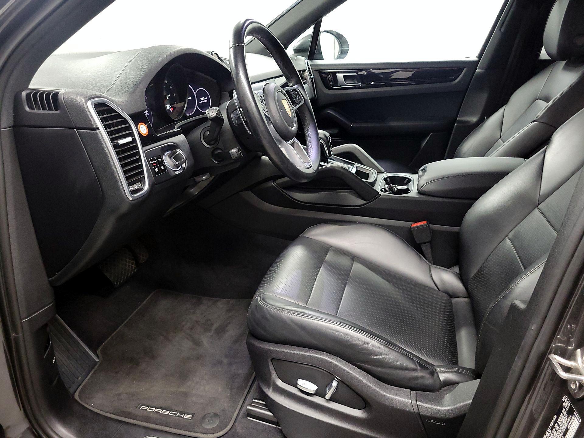Thumbnail: 2019 Porsche Cayenne - 9