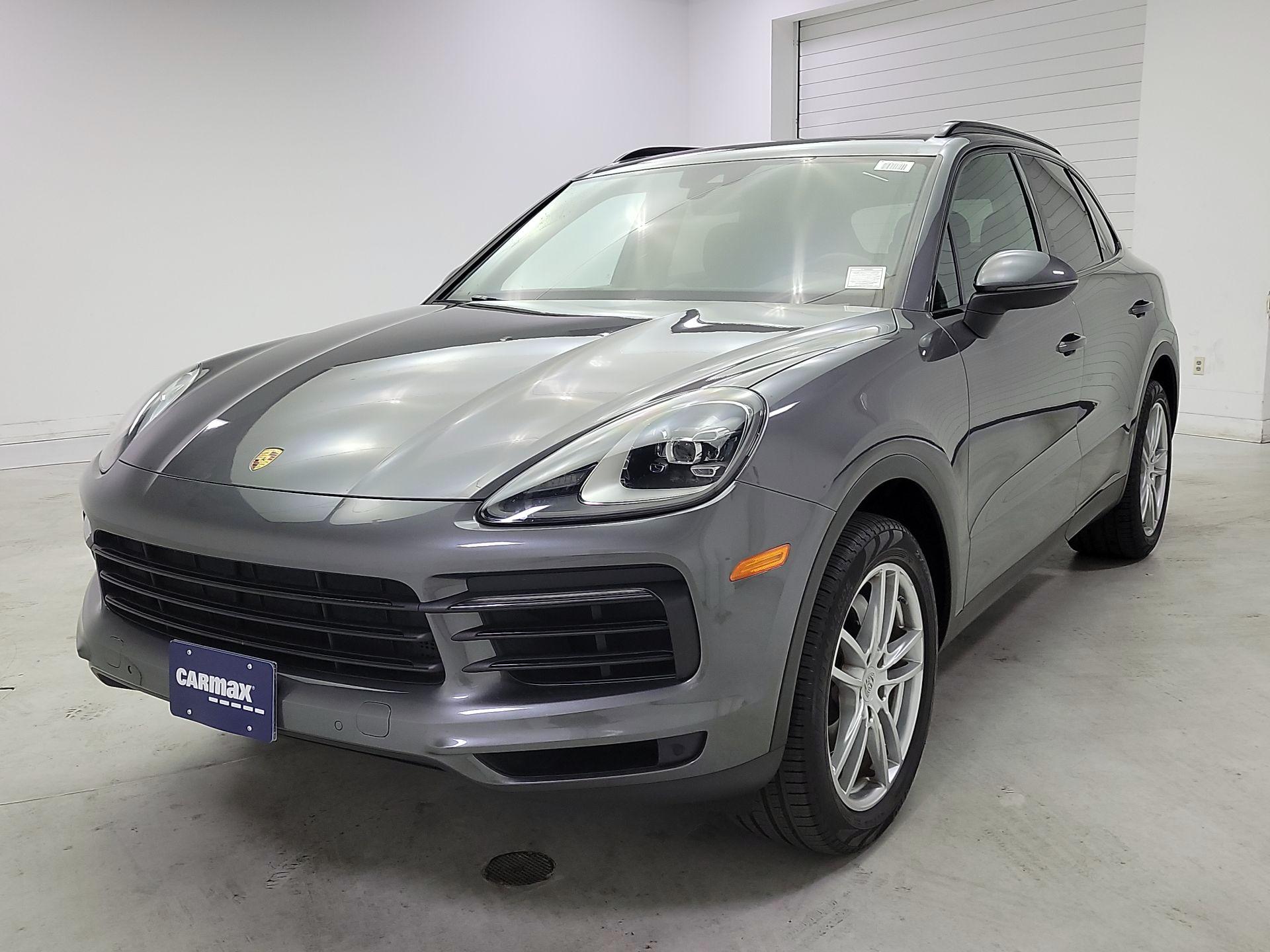 Thumbnail: 2019 Porsche Cayenne - 3