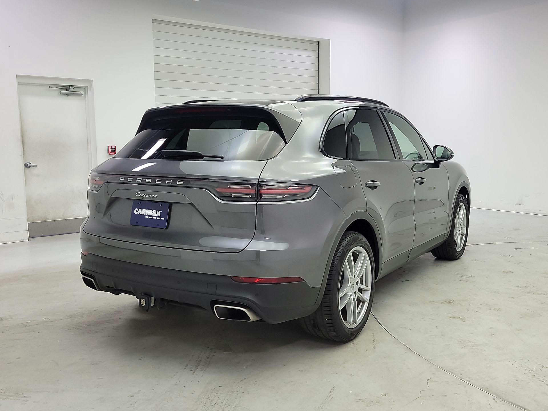Thumbnail: 2019 Porsche Cayenne - 5