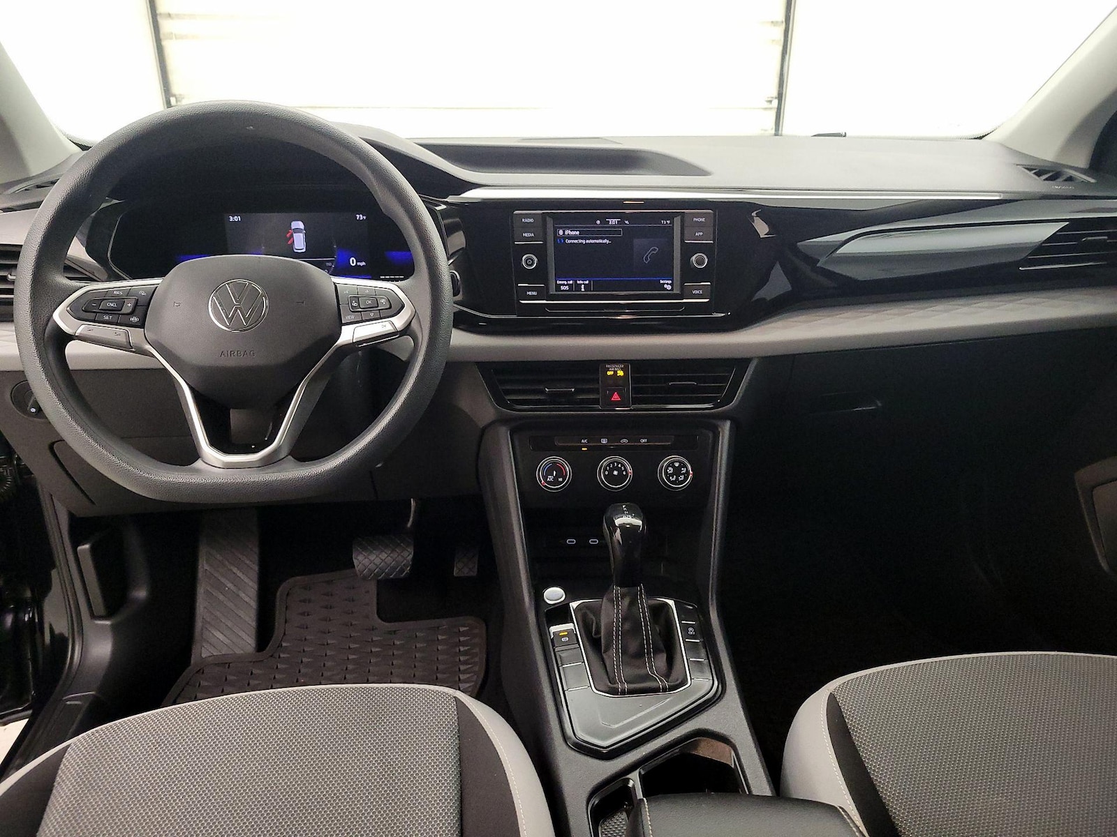 2022 Volkswagen Taos S - Photo 10