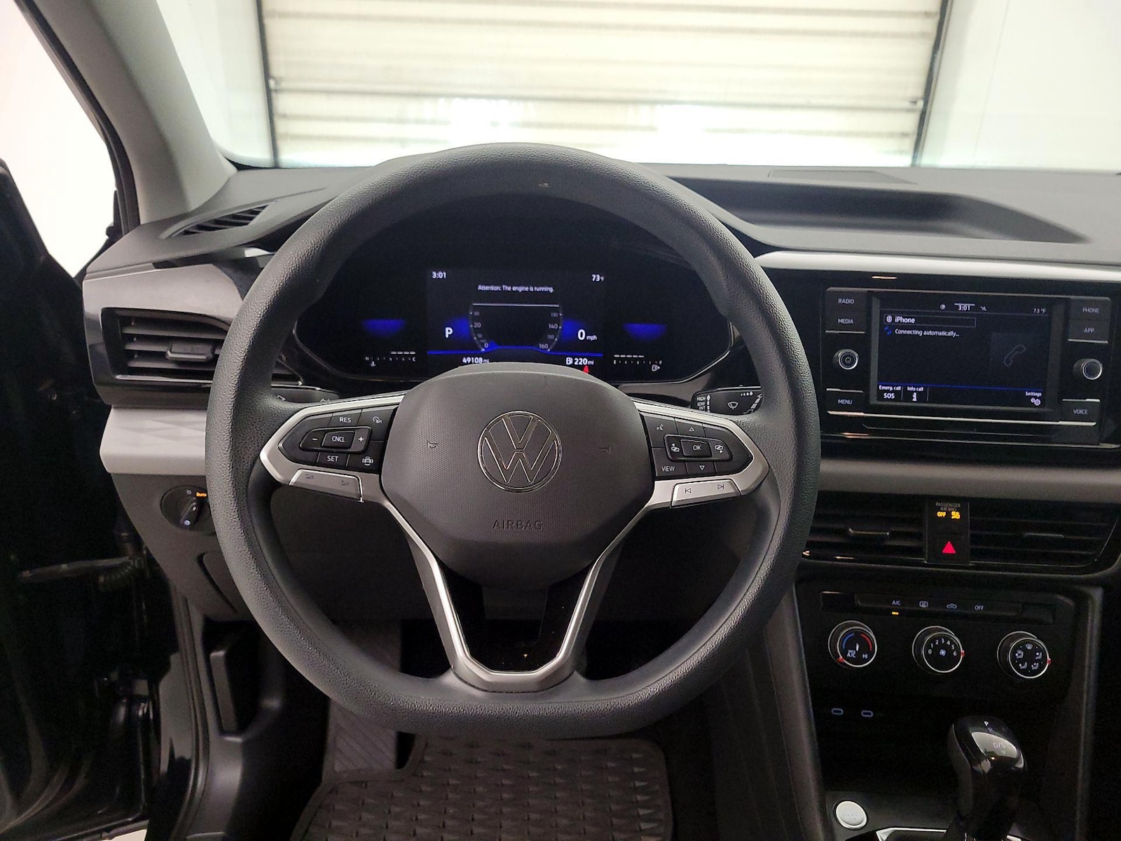 2022 Volkswagen Taos S - Photo 11