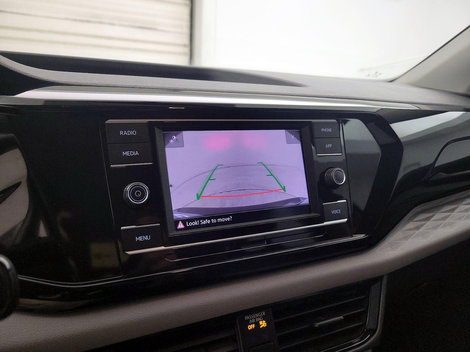 2022 Volkswagen Taos S - Photo 15