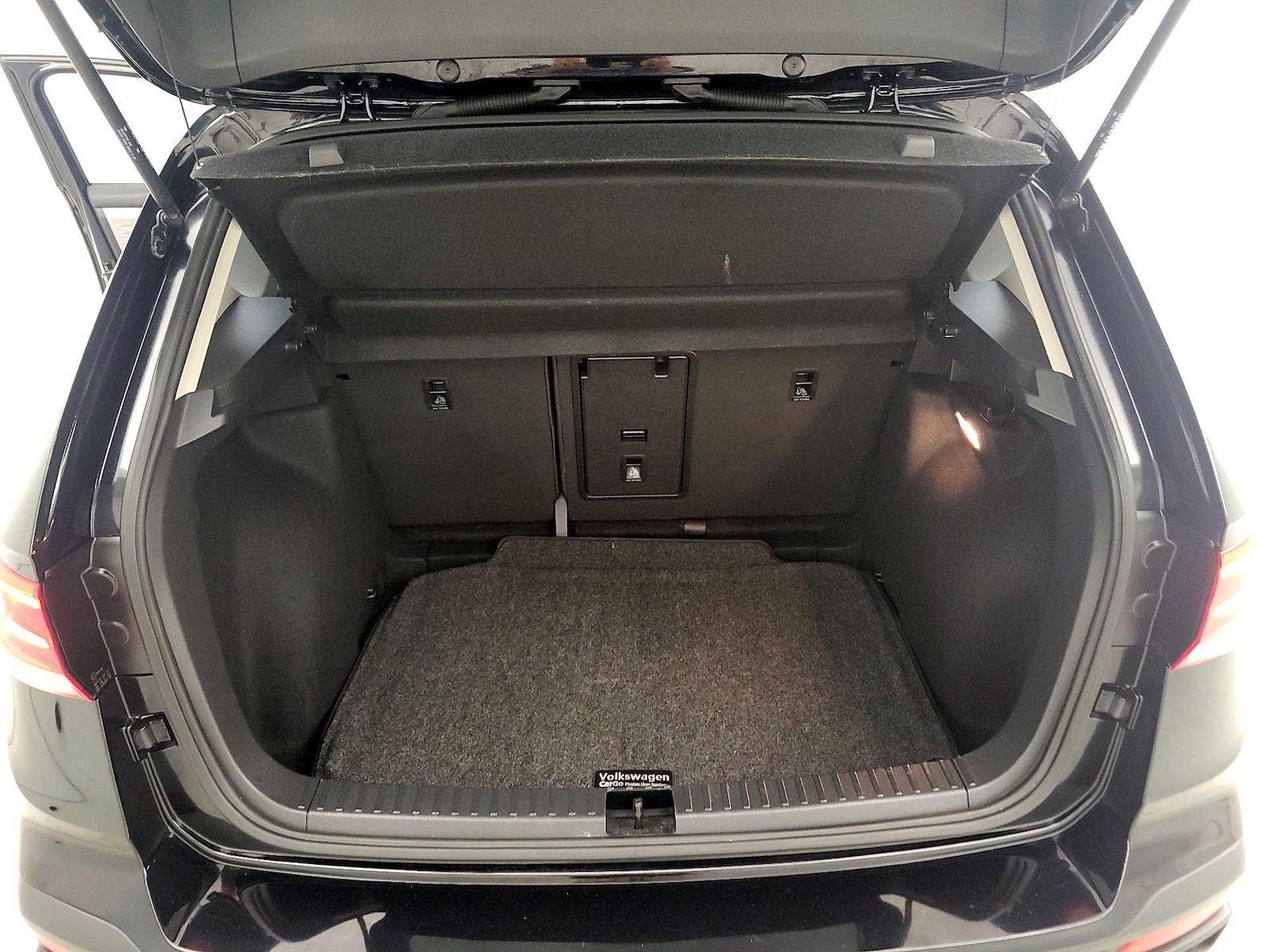2022 Volkswagen Taos S - Photo 21