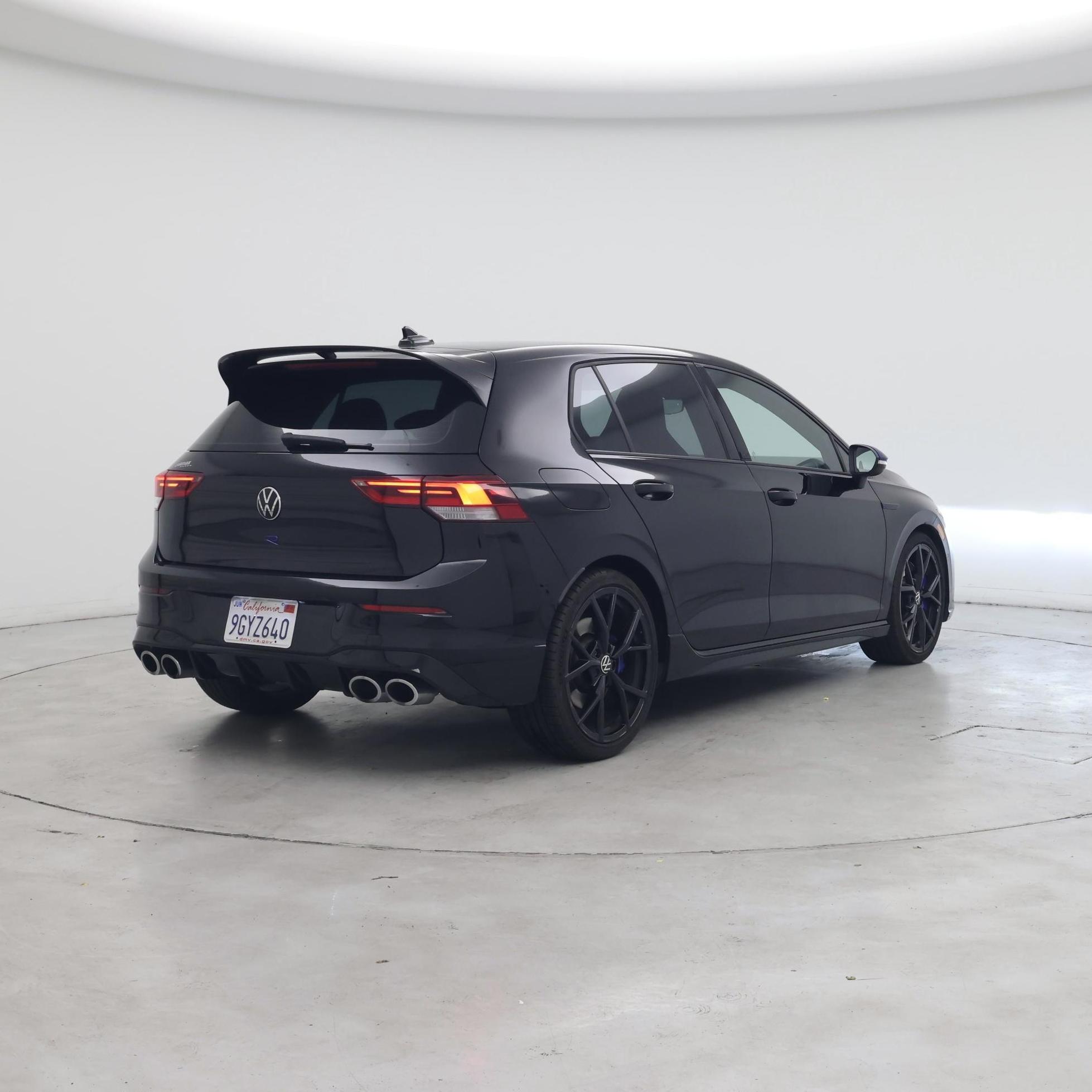 Thumbnail: 2023 Volkswagen Golf - 8