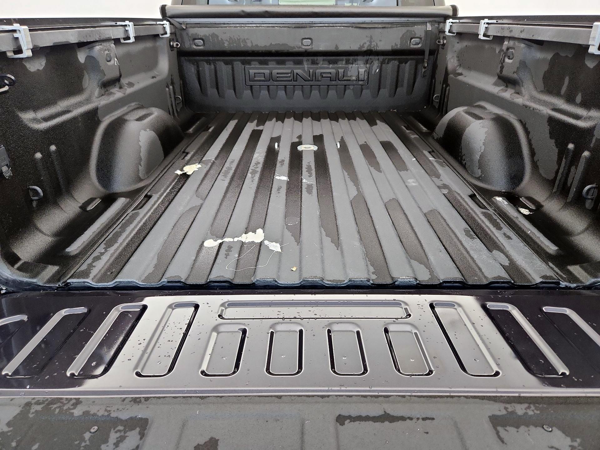 Thumbnail: 2015 GMC Sierra 2500 - 9