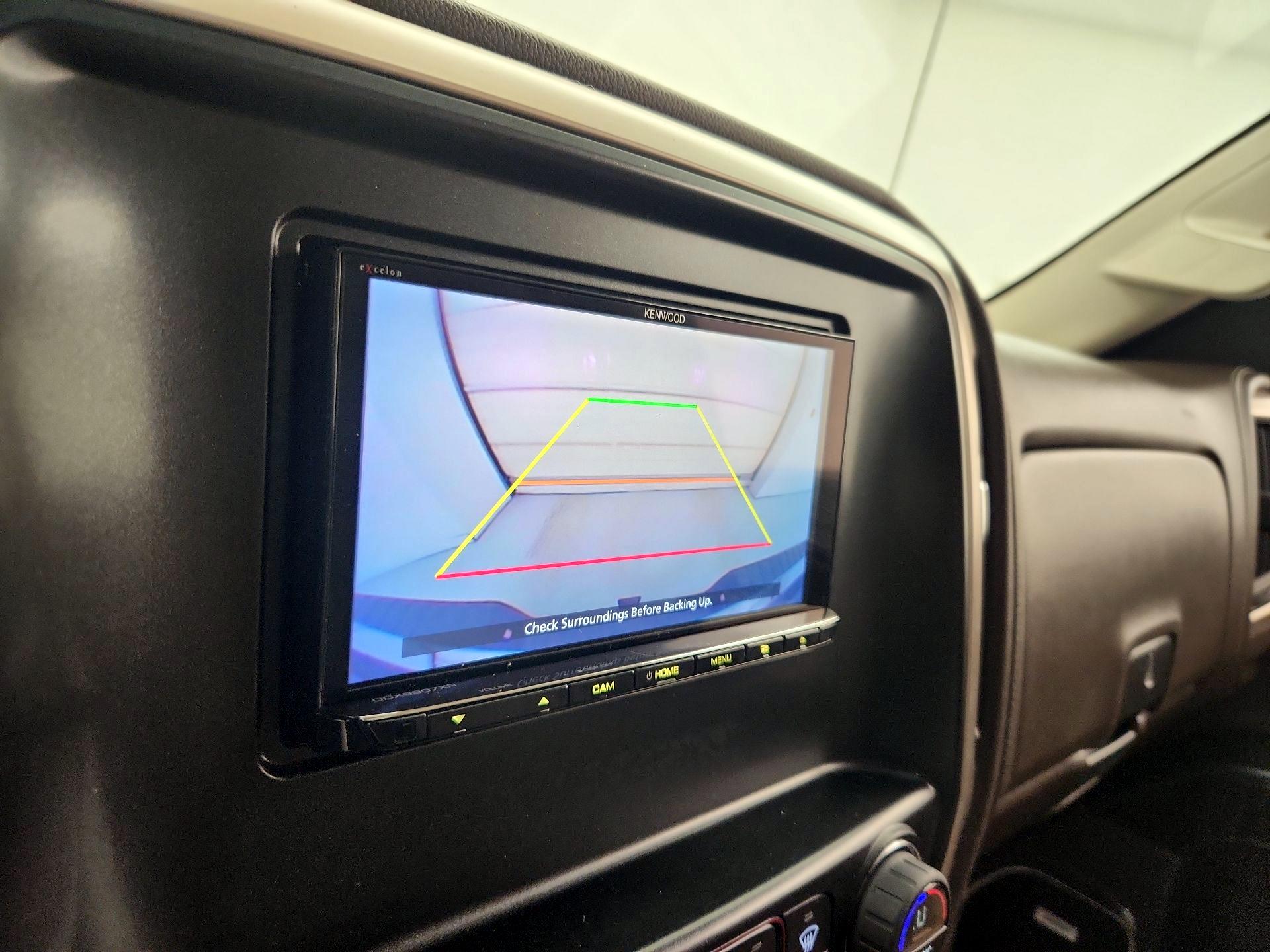 Thumbnail: 2015 GMC Sierra 2500 - 14