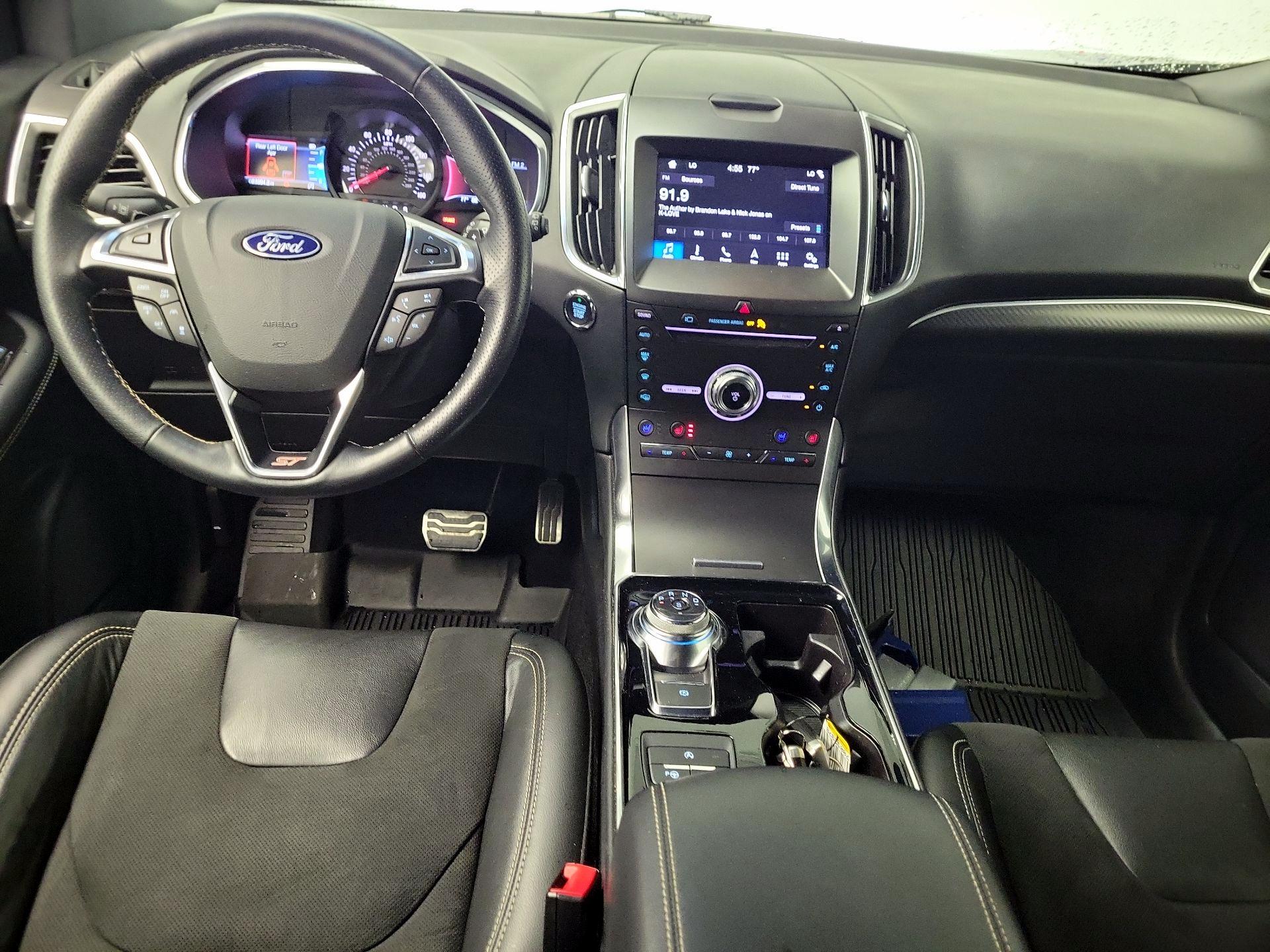 Thumbnail: 2019 Ford Edge - 9