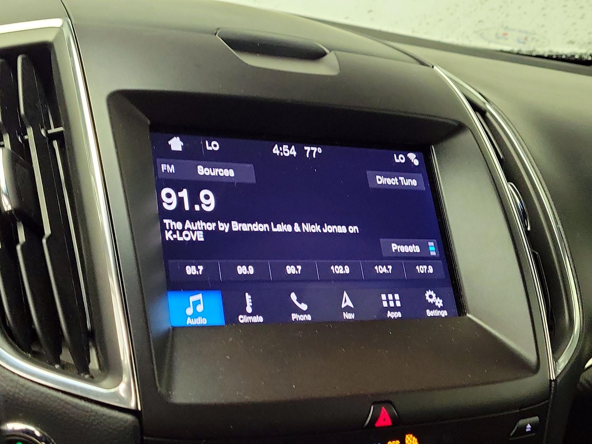 Thumbnail: 2019 Ford Edge - 15