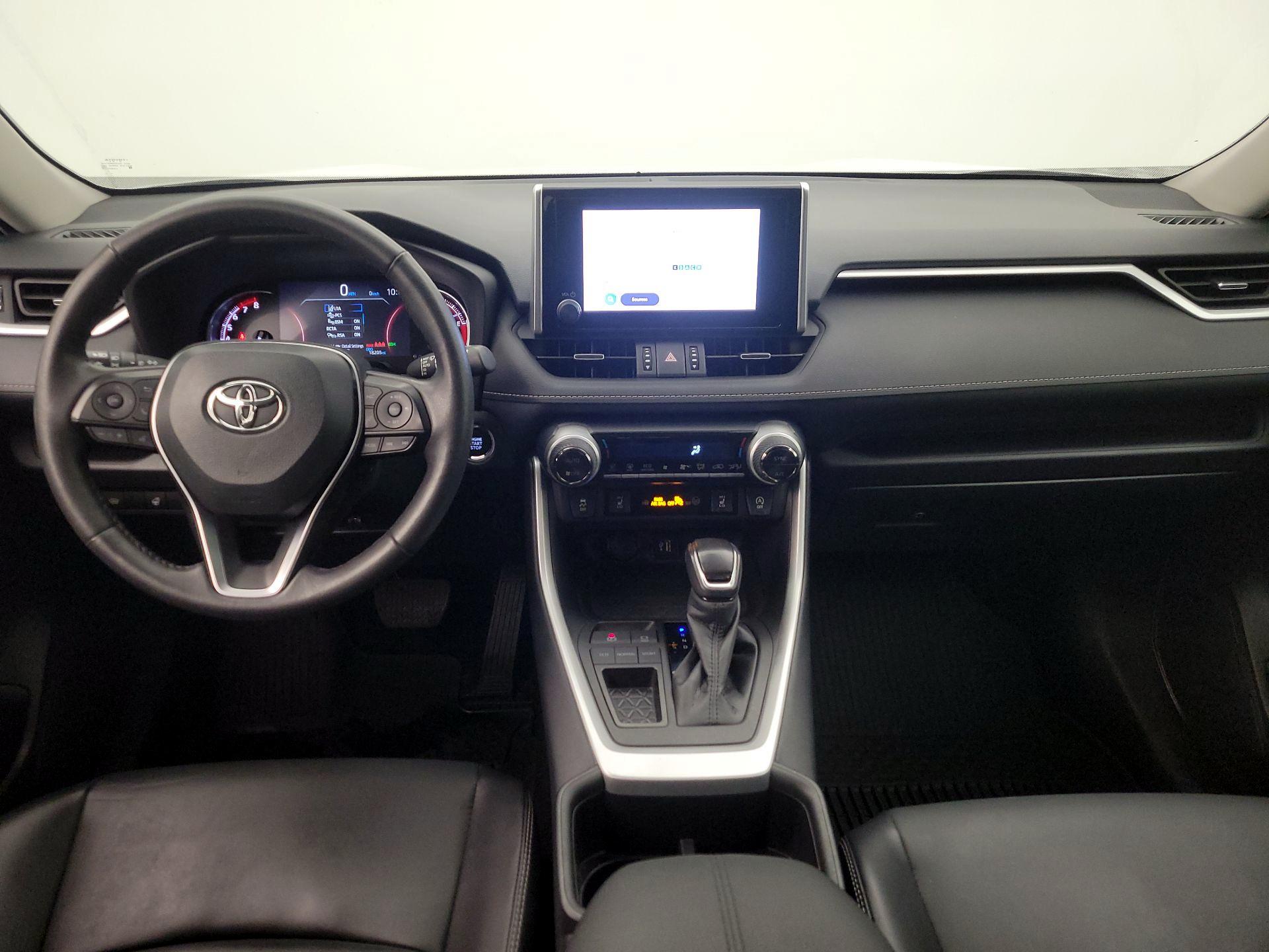 Thumbnail: 2024 Toyota RAV4 - 9