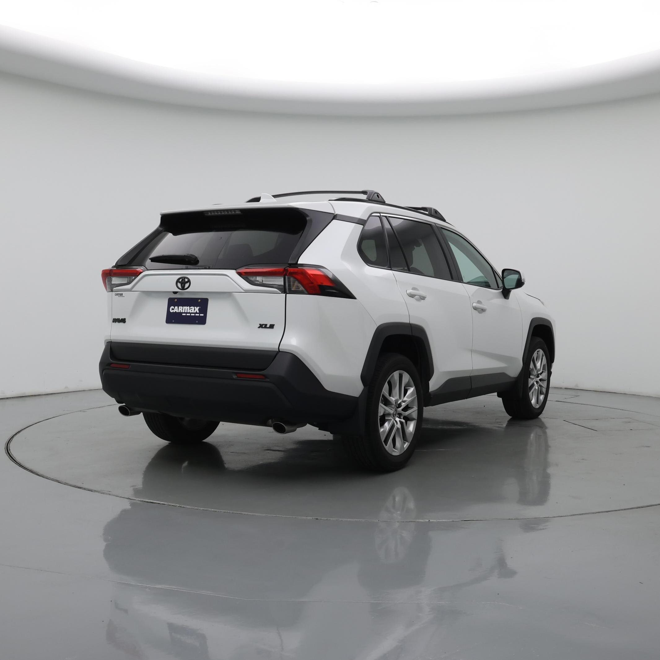 Thumbnail: 2024 Toyota RAV4 - 8
