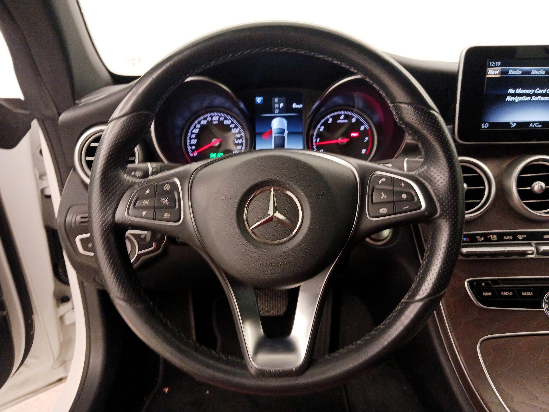 Thumbnail: 2018 Mercedes-Benz C-Class - 10