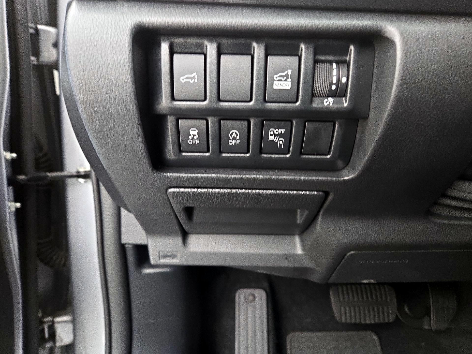Thumbnail: 2020 Subaru Forester - 13